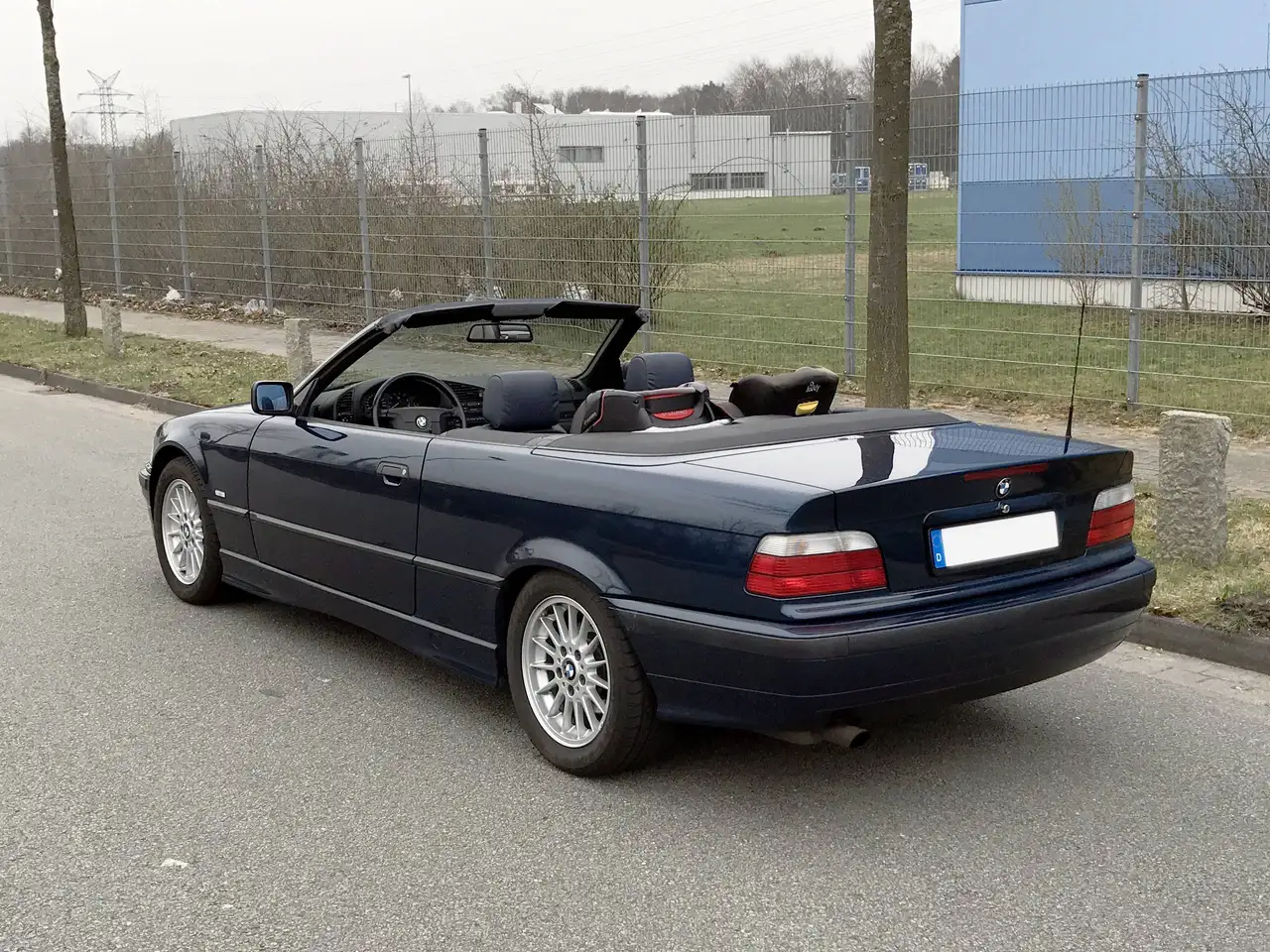 BMW 320 3er 320i Exclusiv Edition, foto 2