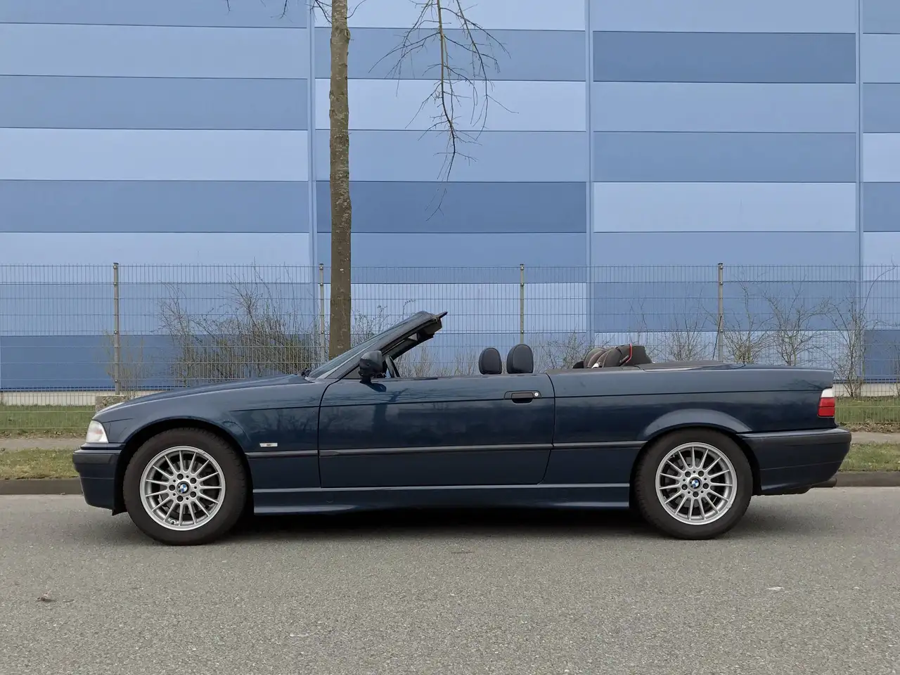 BMW 320 3er 320i Exclusiv Edition, foto 3