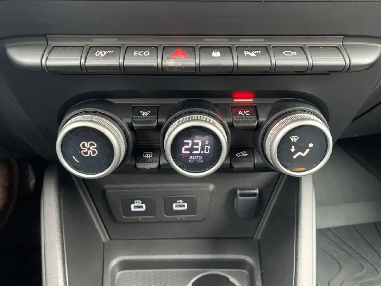 Dacia Duster ExtremeKLIMA,PDC,NAVI,SH,TEMPO 11