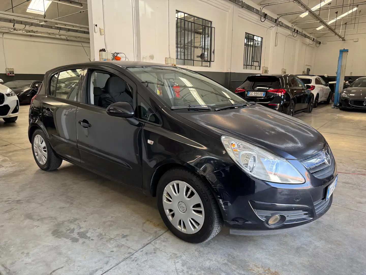 Opel Corsa 5p 1.2 Enjoy Nero - 2