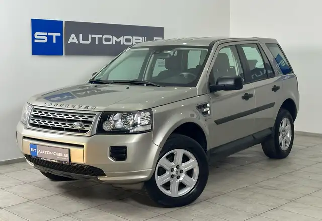 Land Rover Freelander E eD4 // XENON // EINPARKHILFE // SITZHEIZUNG //