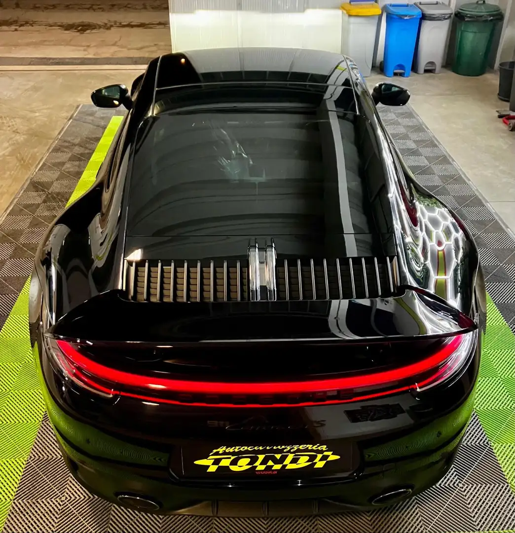 Porsche 992 911 Coupe 3.0 Carrera GTS auto - 2