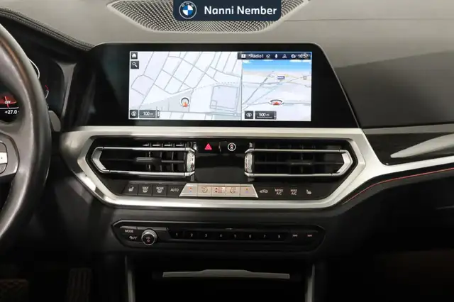 BMW 3 Series view 12
