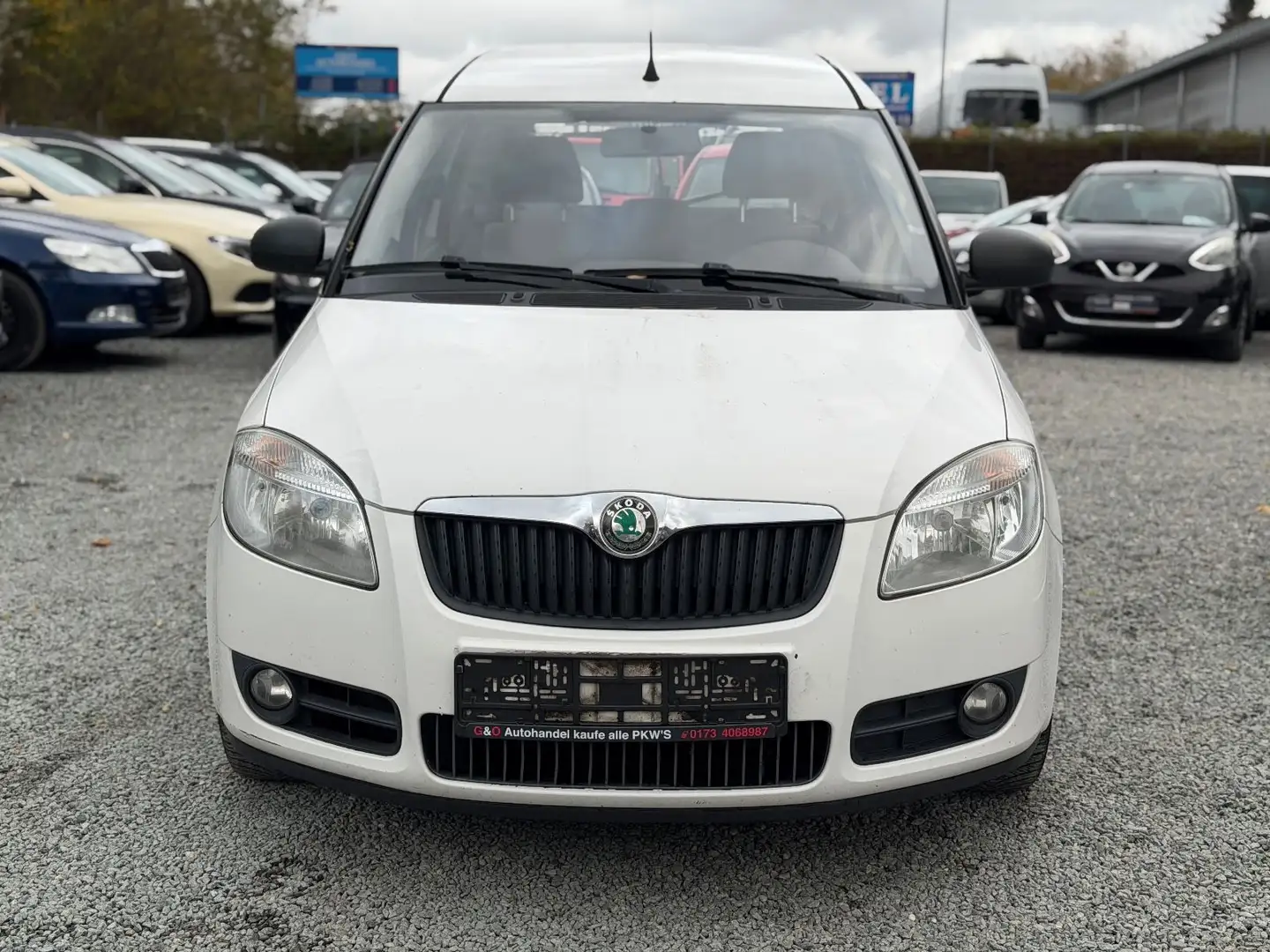 Skoda Roomster Plus Edition Weiß - 2
