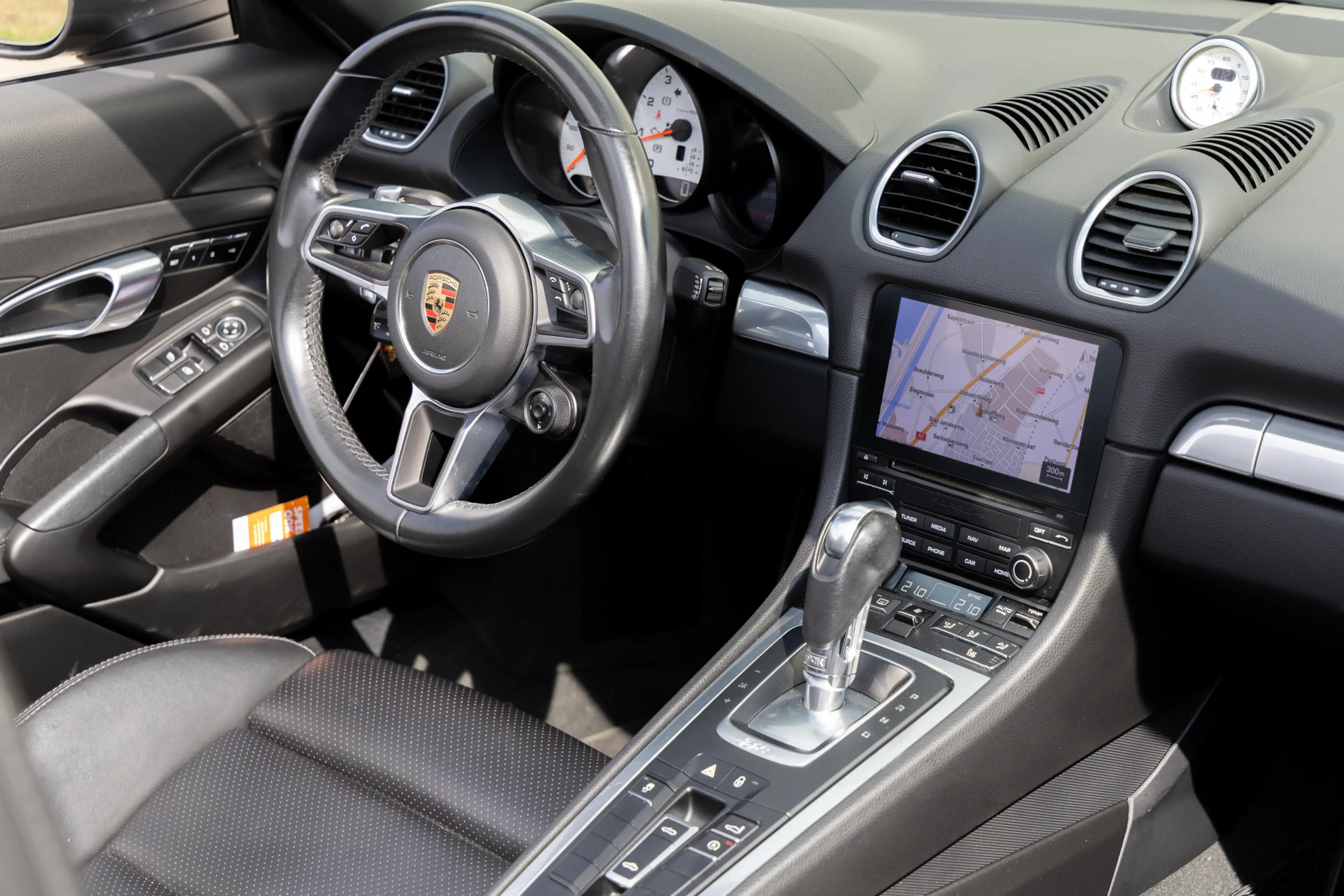 Porsche 718 Boxster S 2.5 — photo 26