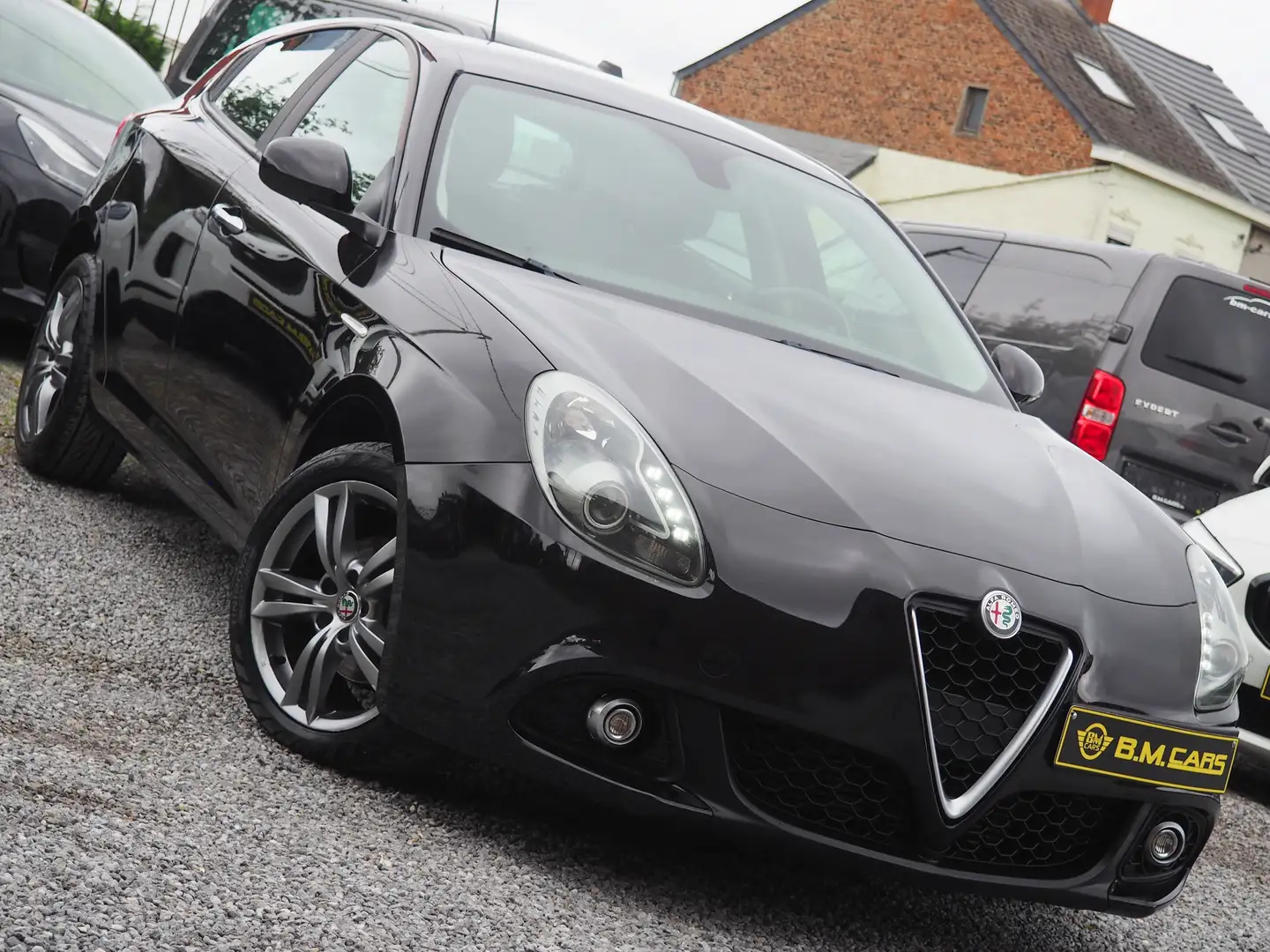 Alfa Romeo Giulietta 1.6 JTDm ✅COLLEZIONE✅TVA 21%-GPS-CLIM-PDC-FULL Noir - 2