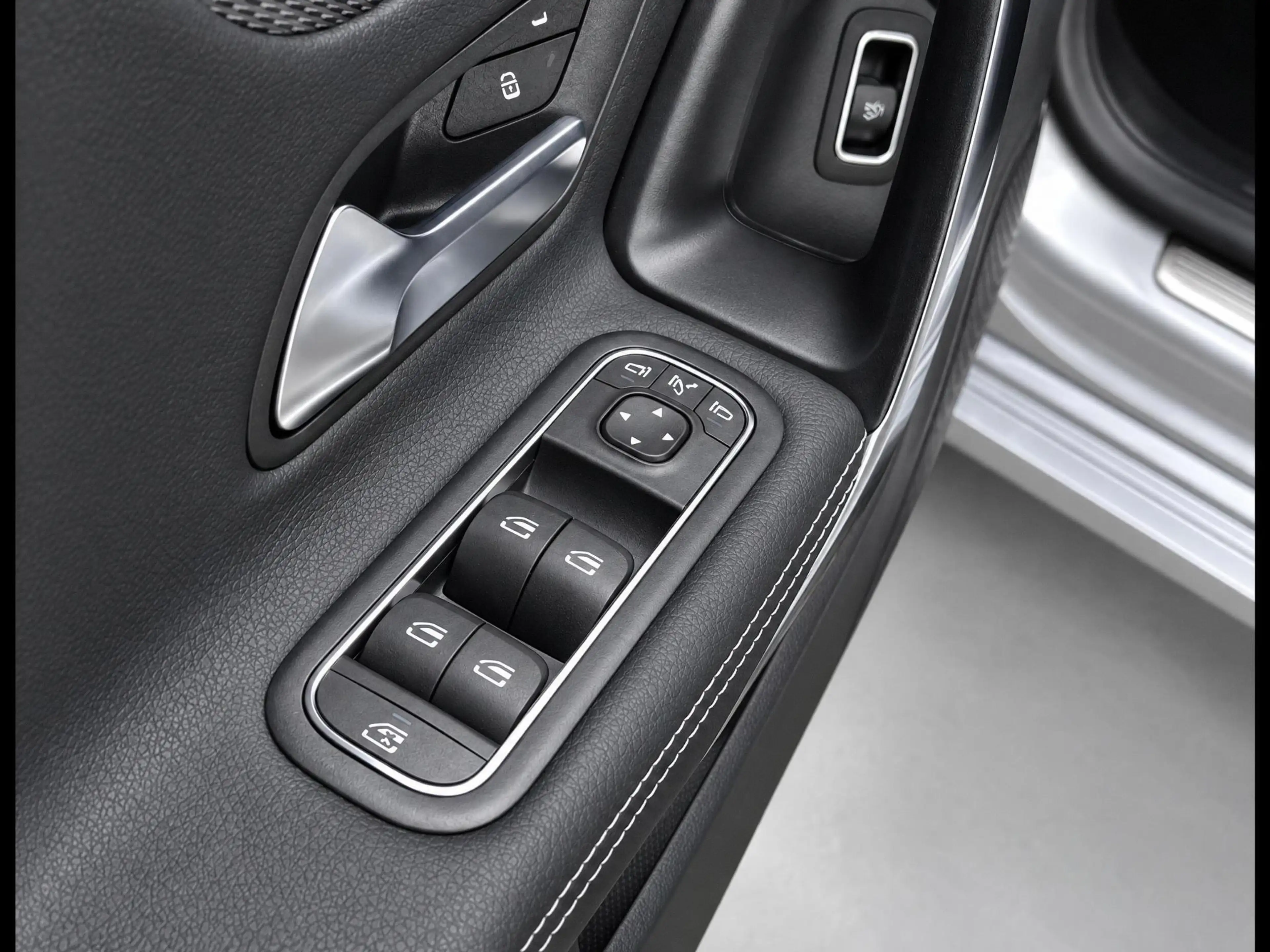 Mercedes-Benz CLA 180 Star Edition Luxury | Night Pakket | Panoramadak | — photo 9
