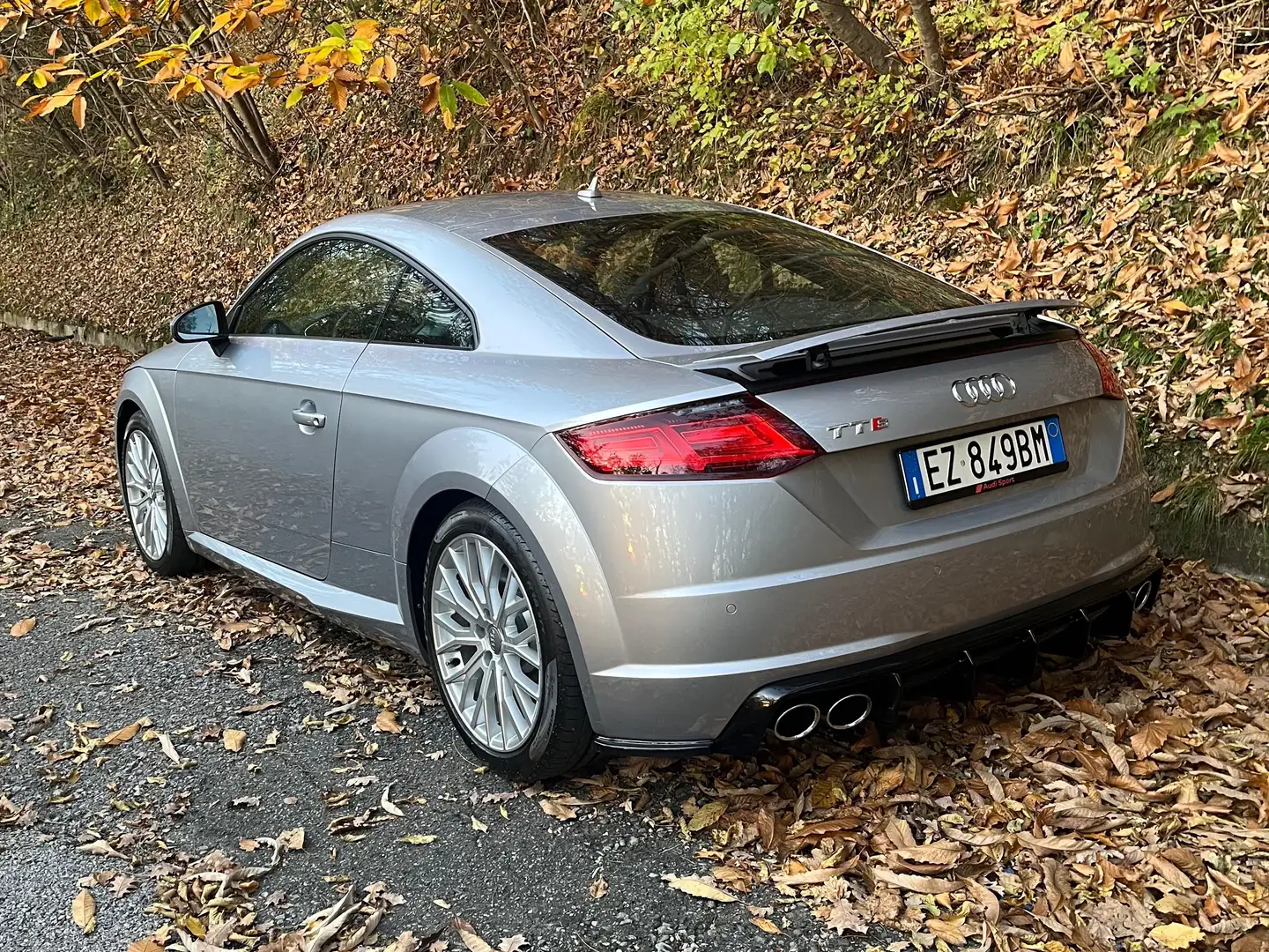 Audi TTS TT III 2015 Coupe Coupe 2.0 tfsi quattro s-tronic Grigio - 2