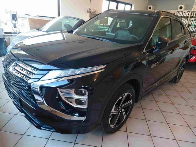 Imagine Mitsubishi Eclipse Cross PLUS Select Plug-in Hybrid