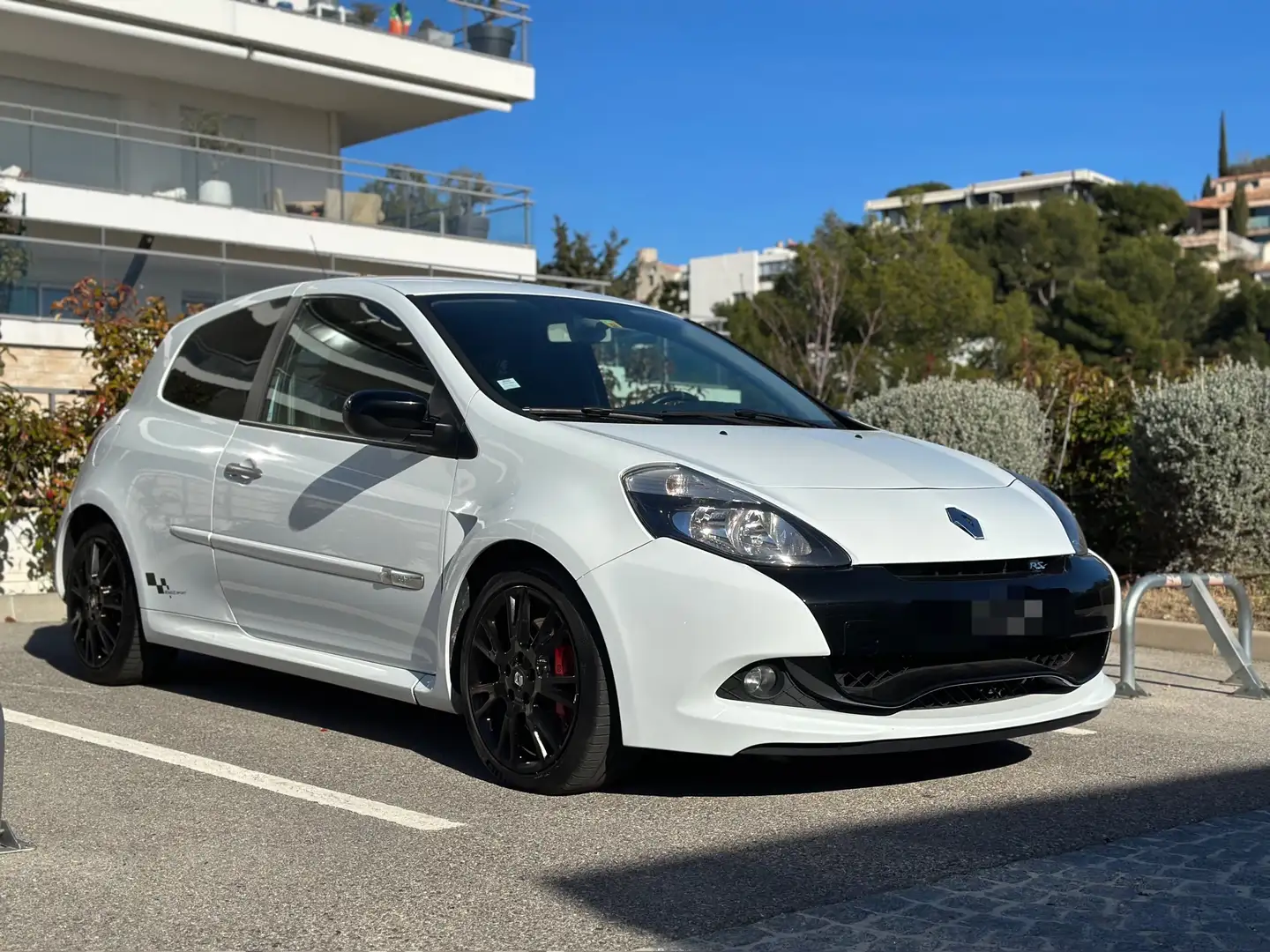 Renault Clio III 2.0 16V 203  Sport Cup Euro 5 Bílá - 1