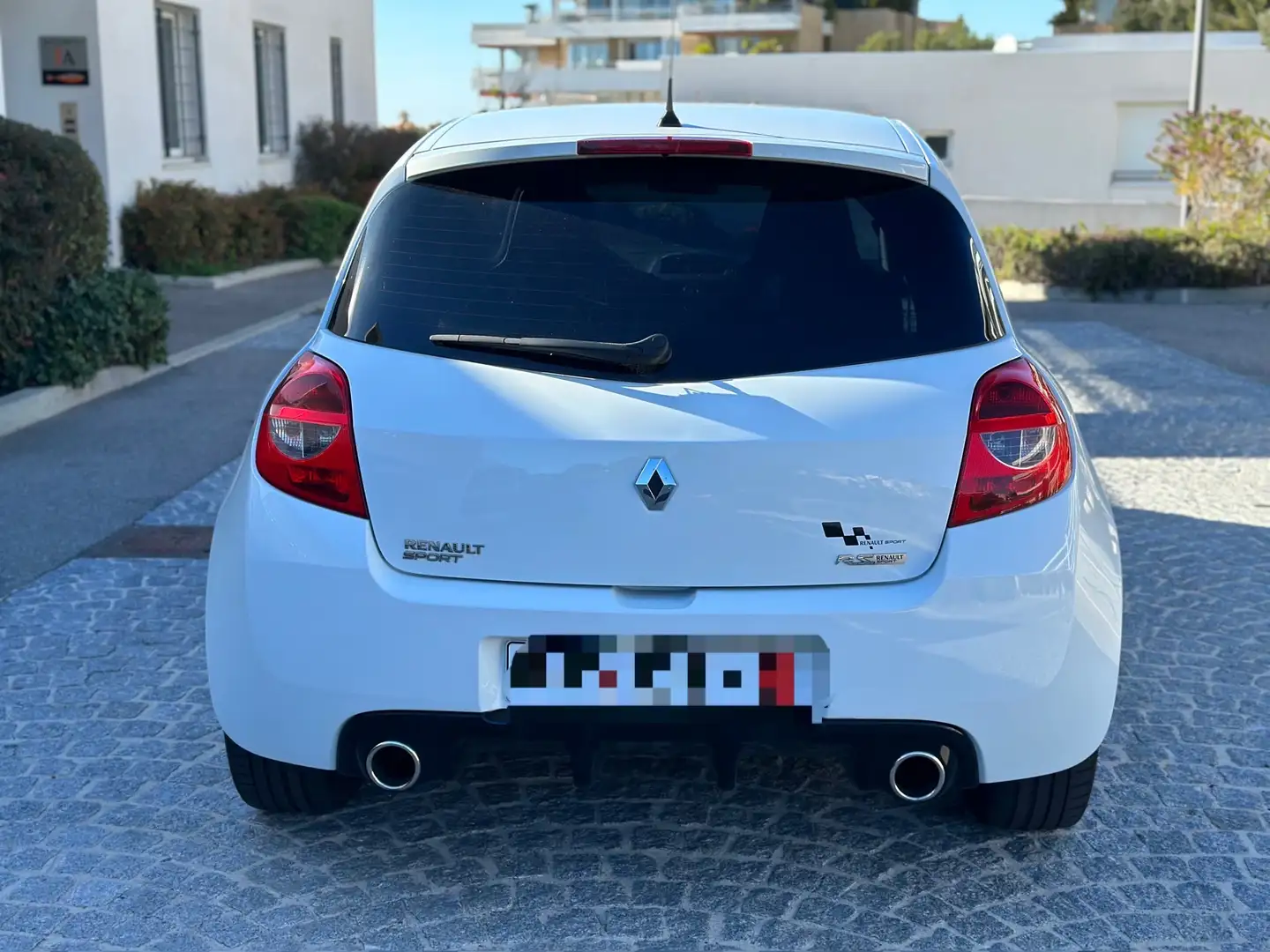 Renault Clio III 2.0 16V 203  Sport Cup Euro 5 Blanc - 2