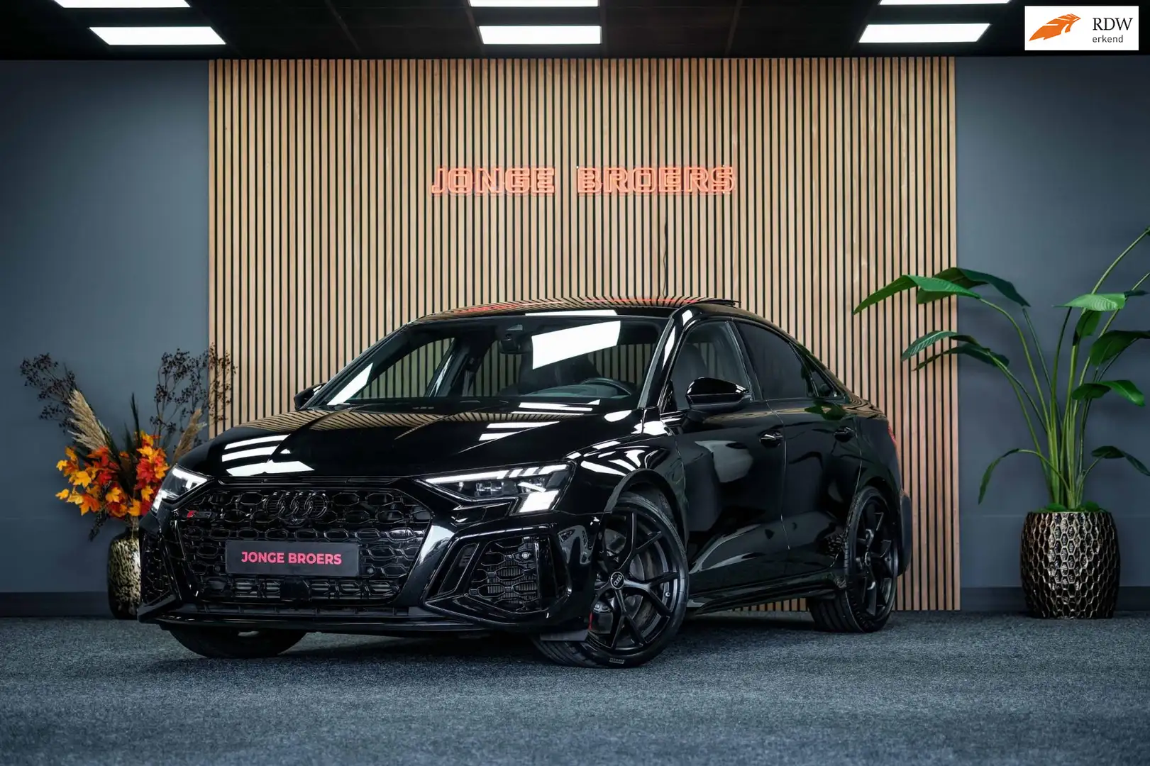 Audi RS3 A3 Limousine 2.5 TFSI quattro |Matrix|Pano|Head-up Fekete - 1