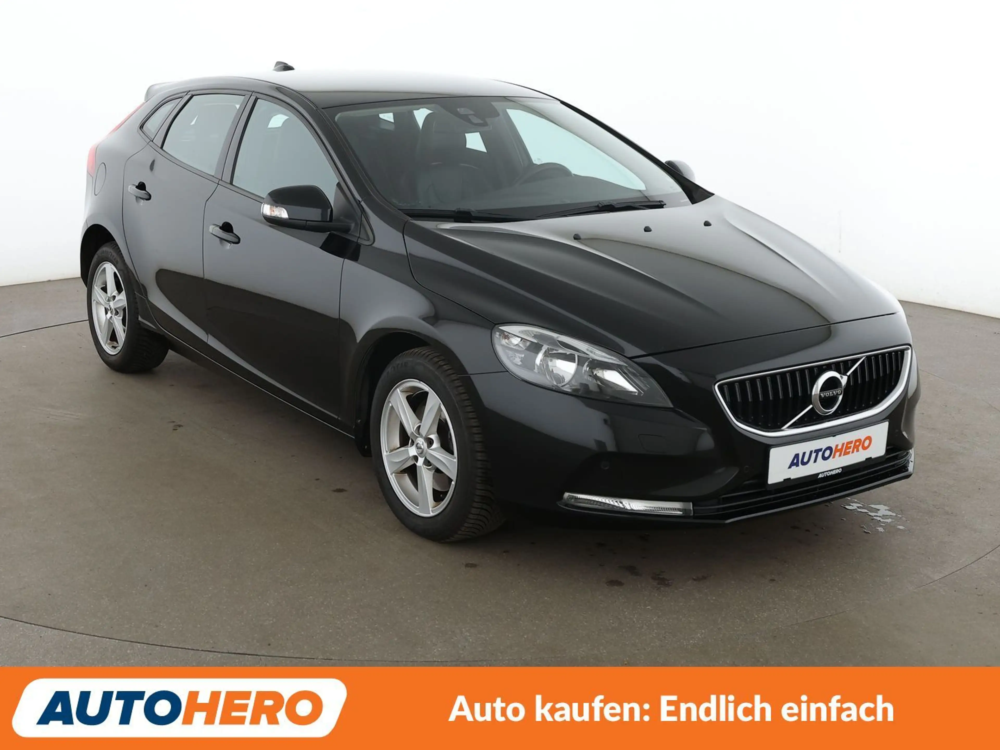 Volvo V40 2.0 T3 Kinetic*NAVI*PDC*SHZ*KLIMA*TEMPO* — photo 8