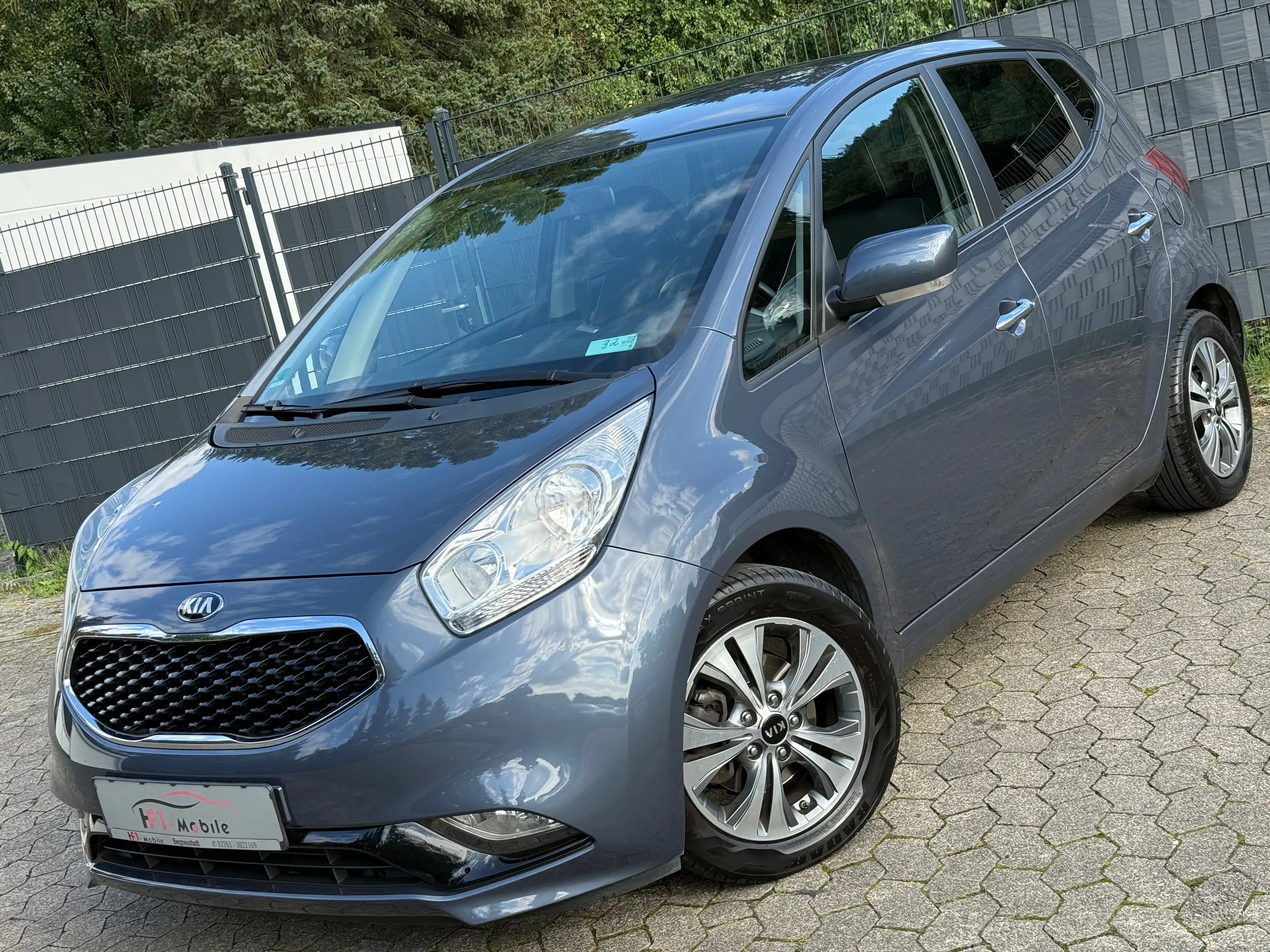 Kia Venga Dream Team — photo 3