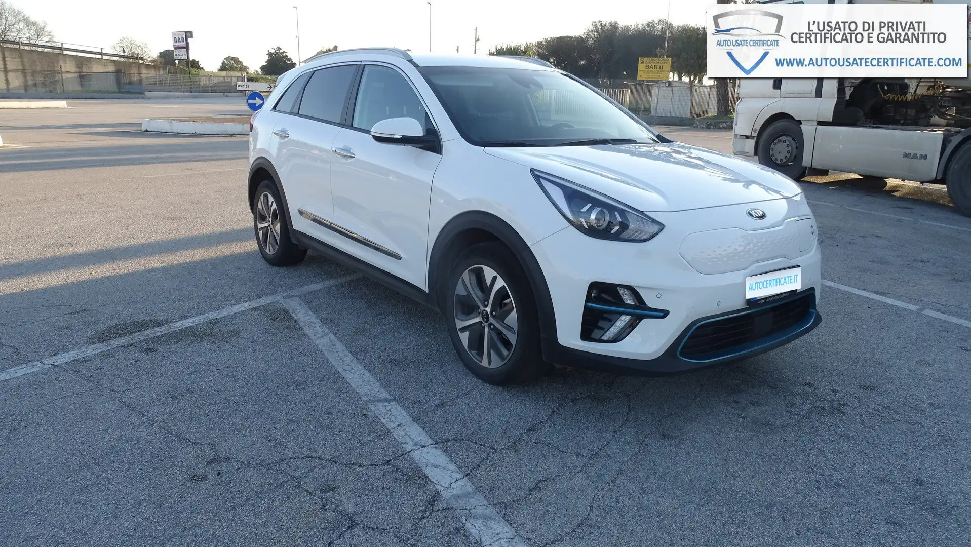 Kia e-Niro 39,2 KW Style Bianco - 1