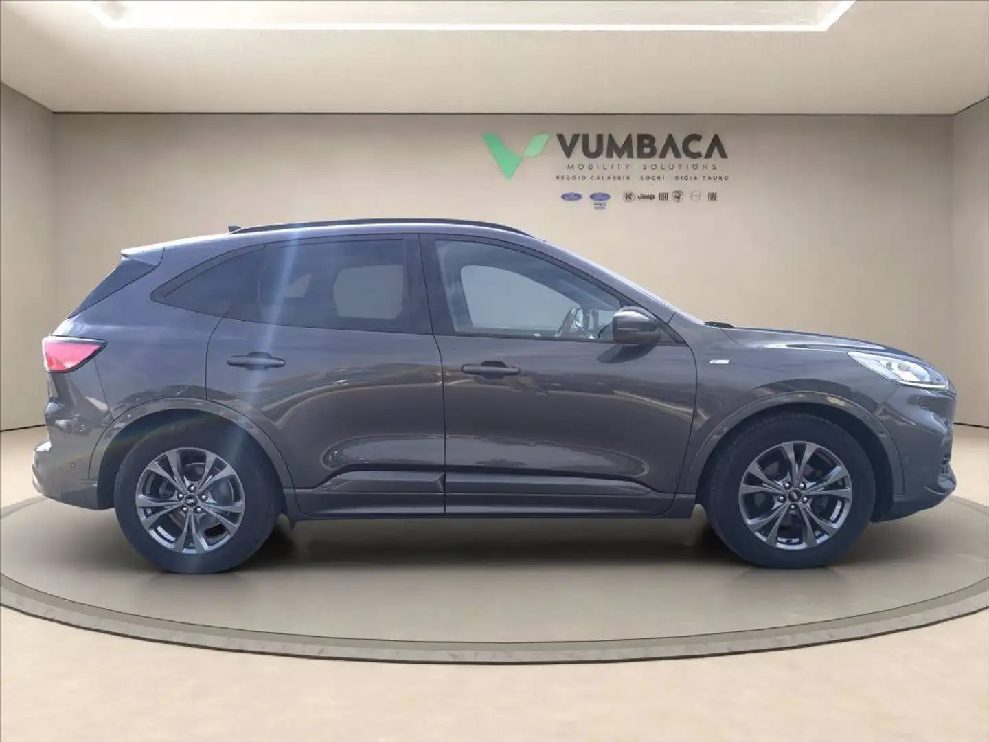 Ford Kuga 1.5 ecoblue ST-Line X 2wd 120cv auto Grigio - 2