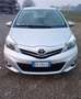 Toyota Yaris Yaris III 2011 5p 1.3 Lounge Argent - thumbnail 2