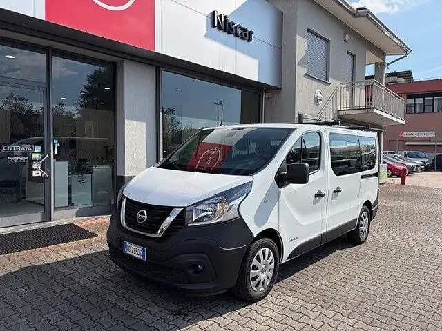 Nissan NV300 27 2.0 dCi 145CV PC-TN Bus