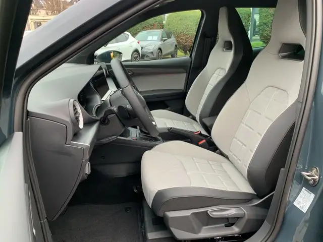 Seat Arona view 9