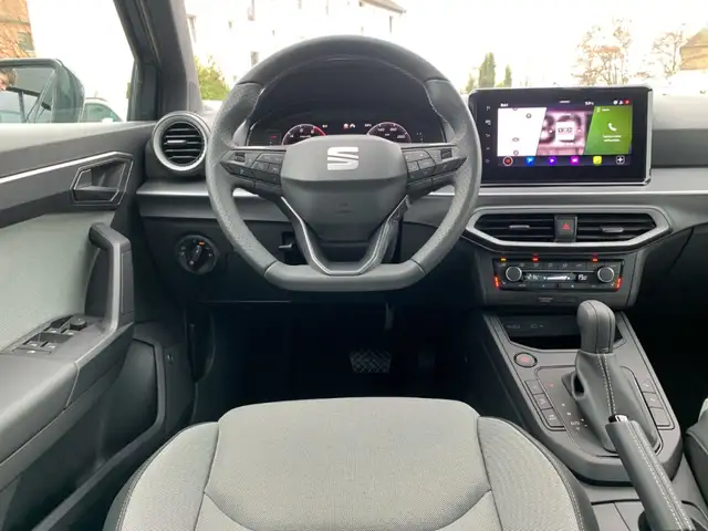 Seat Arona view 15