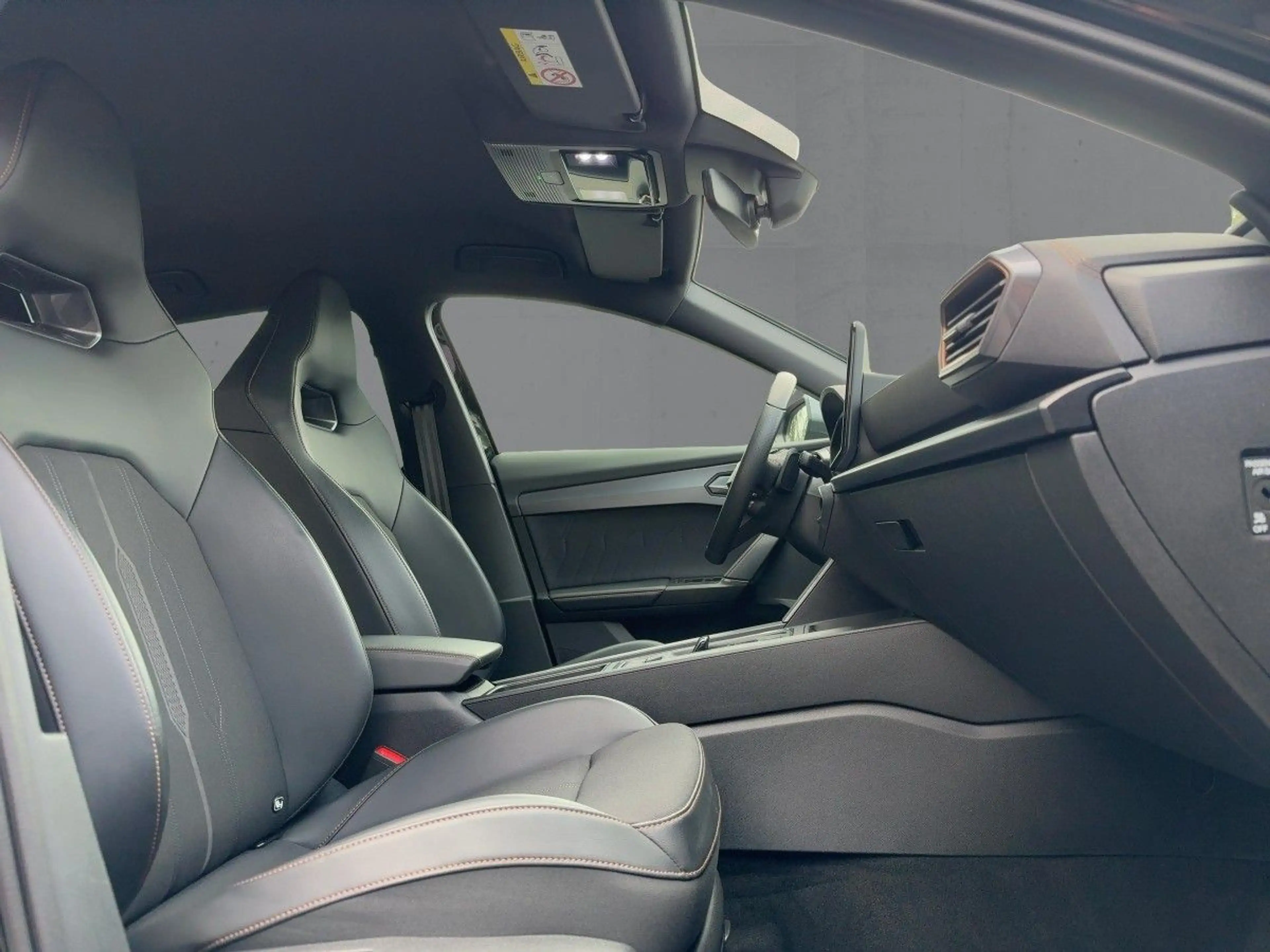 CUPRA Formentor VZ 2.0TSI MATRIX+NAV+ACC+SHZ+RFK+BEATS — photo 12