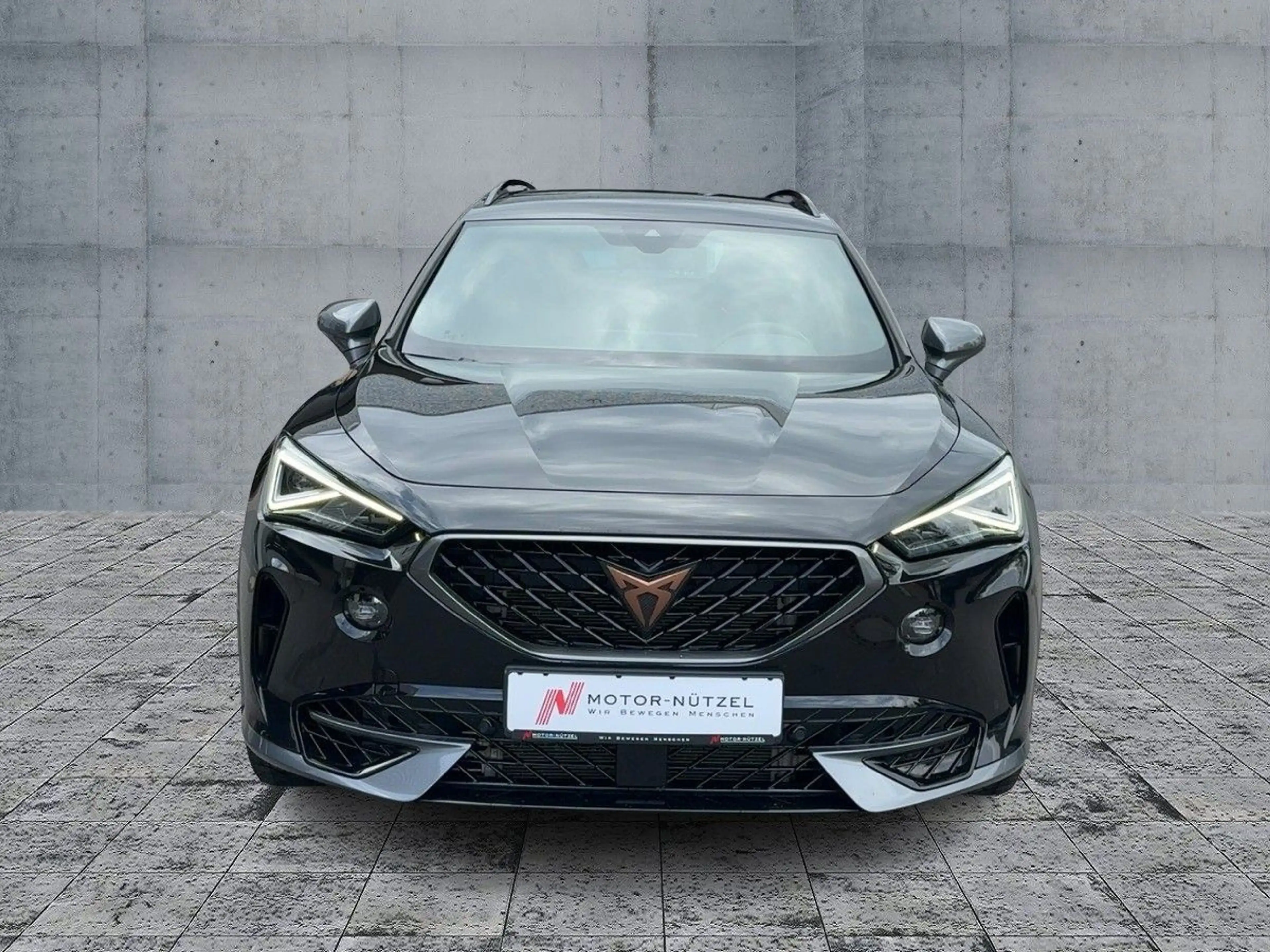 CUPRA Formentor VZ 2.0TSI MATRIX+NAV+ACC+SHZ+RFK+BEATS — photo 3