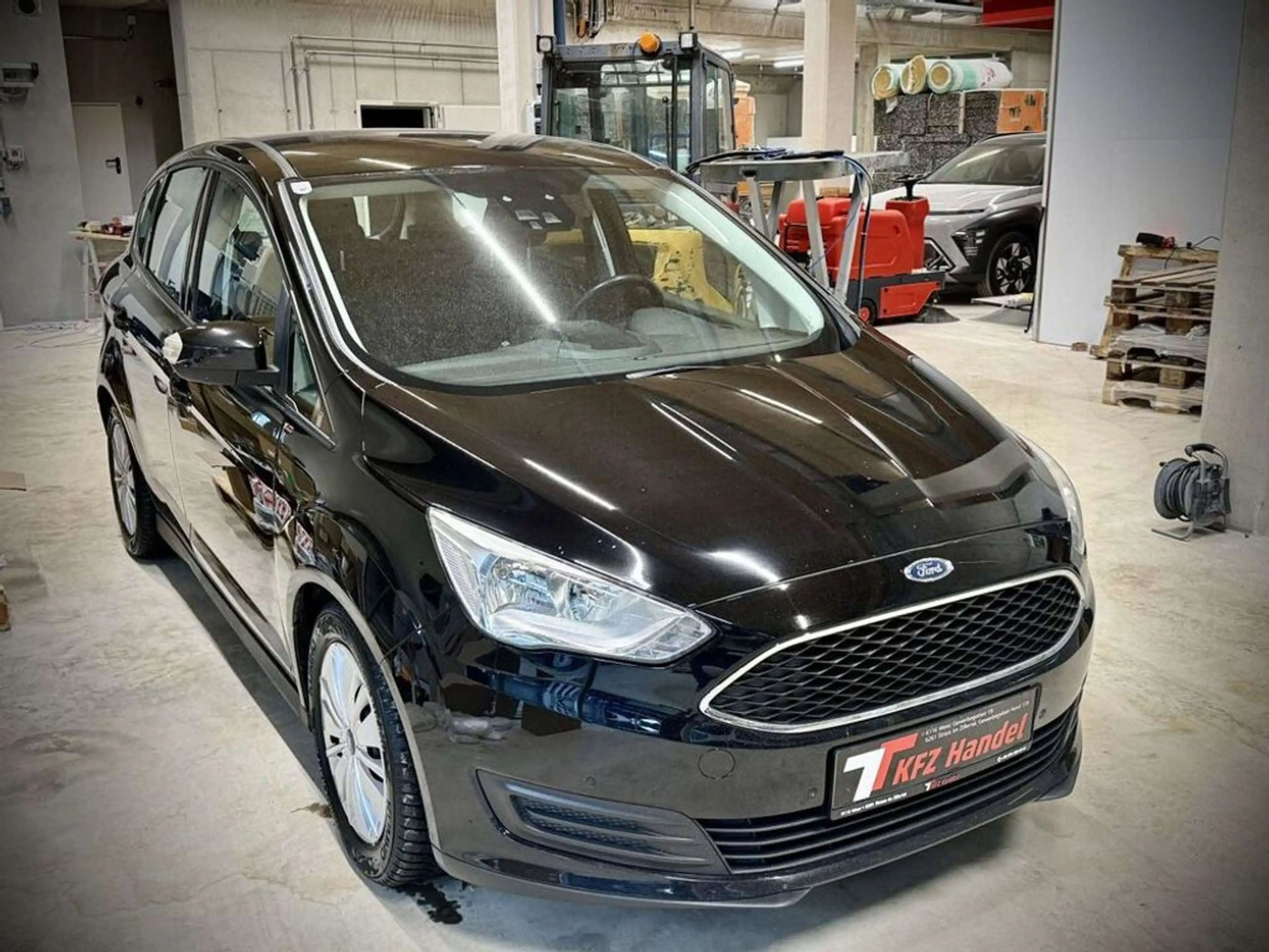 Ford C-Max Trend — photo 3