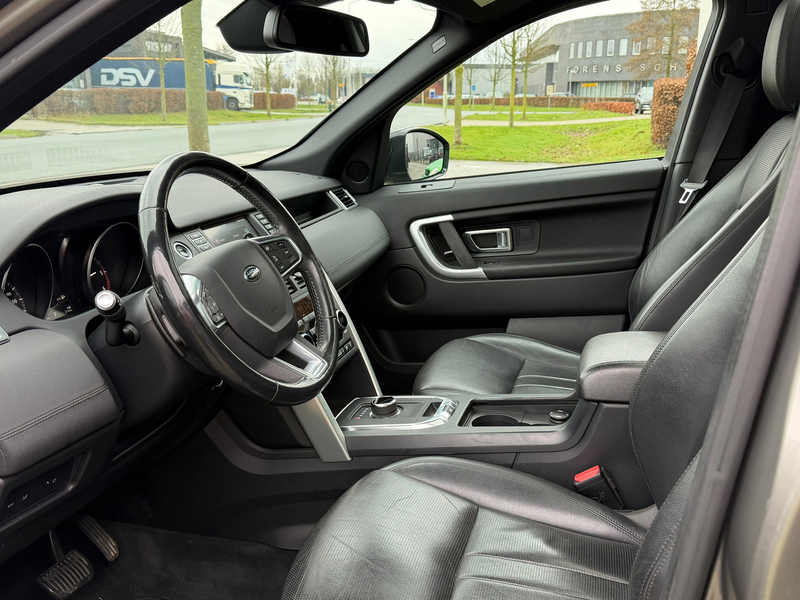 Land Rover Discovery Sport Grijs Kenteken / Automaat 2.0 TD4 Urban Series SE — photo 2