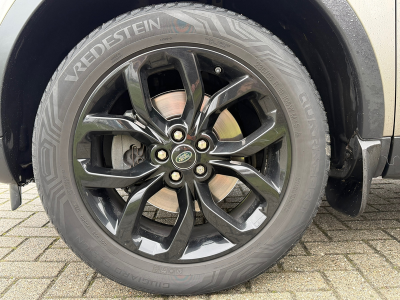 Land Rover Discovery Sport Grijs Kenteken / Automaat 2.0 TD4 Urban Series SE — photo 3