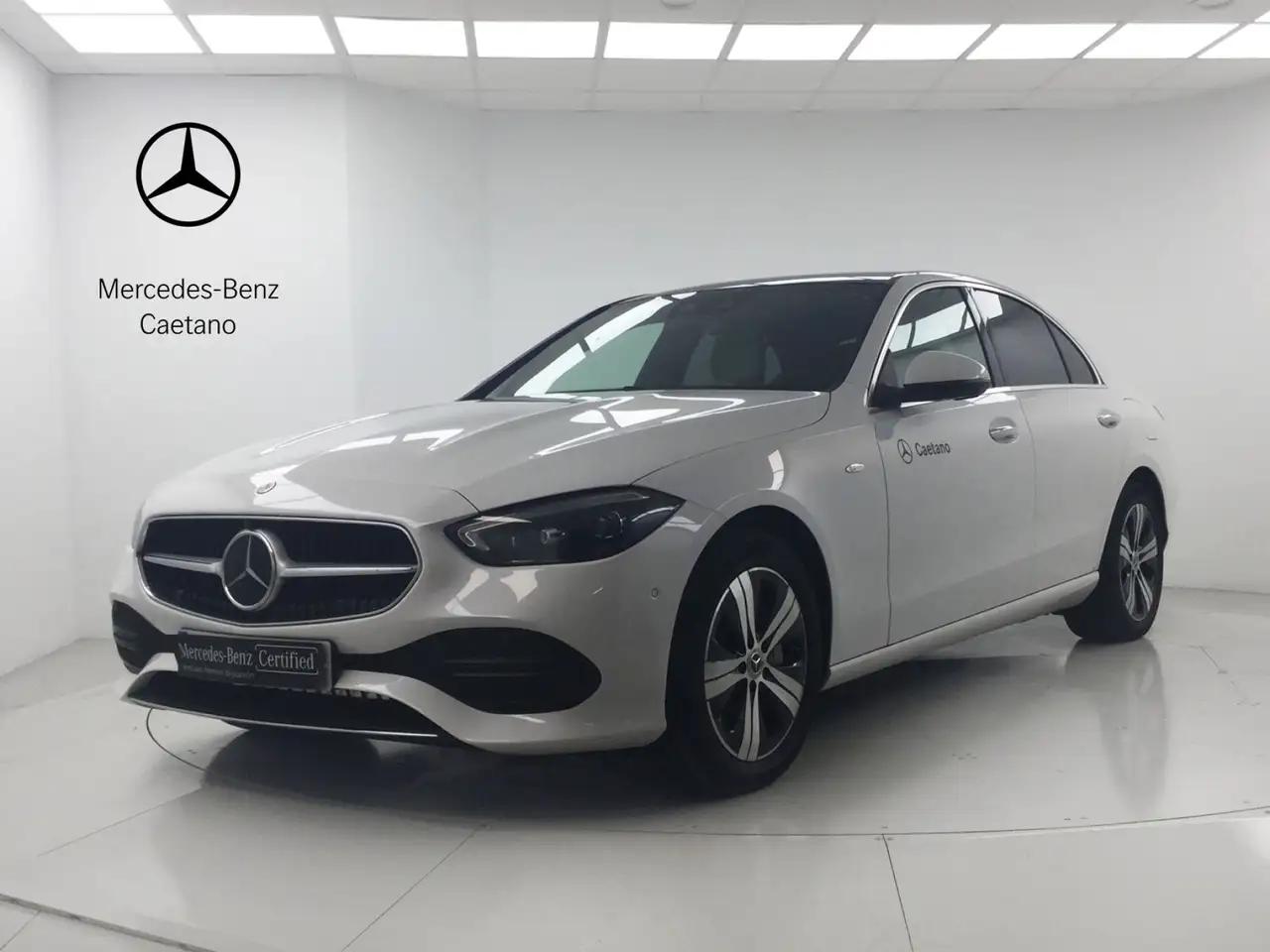 Mercedes-Benz E-Class 2026