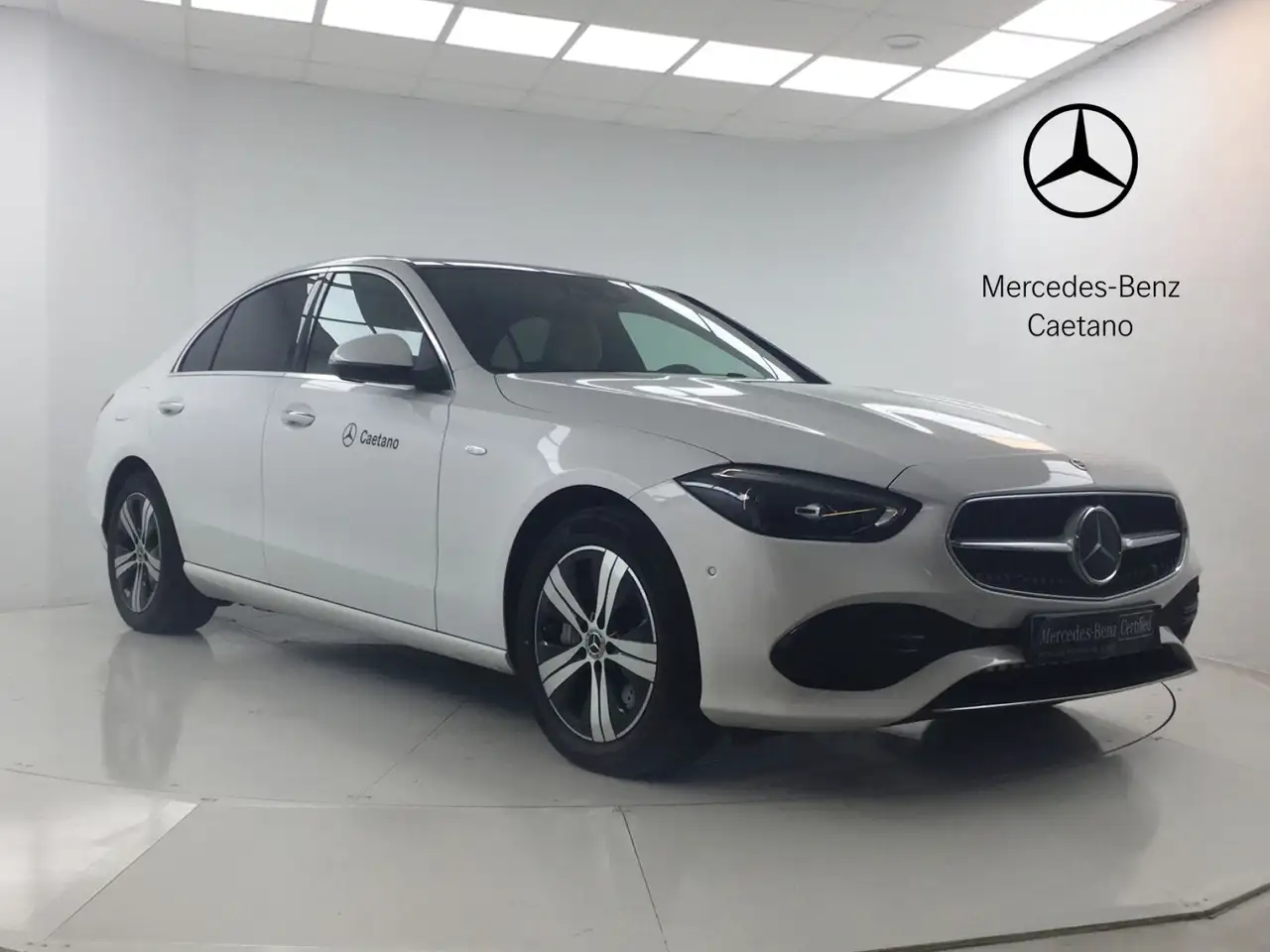 Mercedes-Benz E-Class 2026