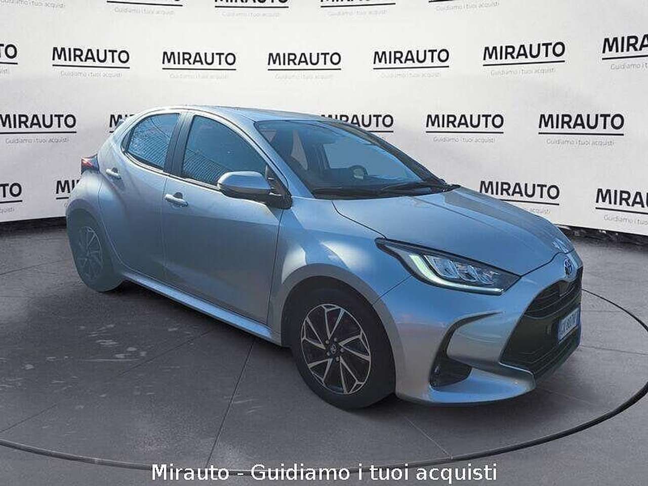 Toyota Yaris 1.5 Hybrid 5 porte Trend