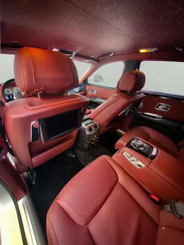 Rolls-Royce Ghost view 13