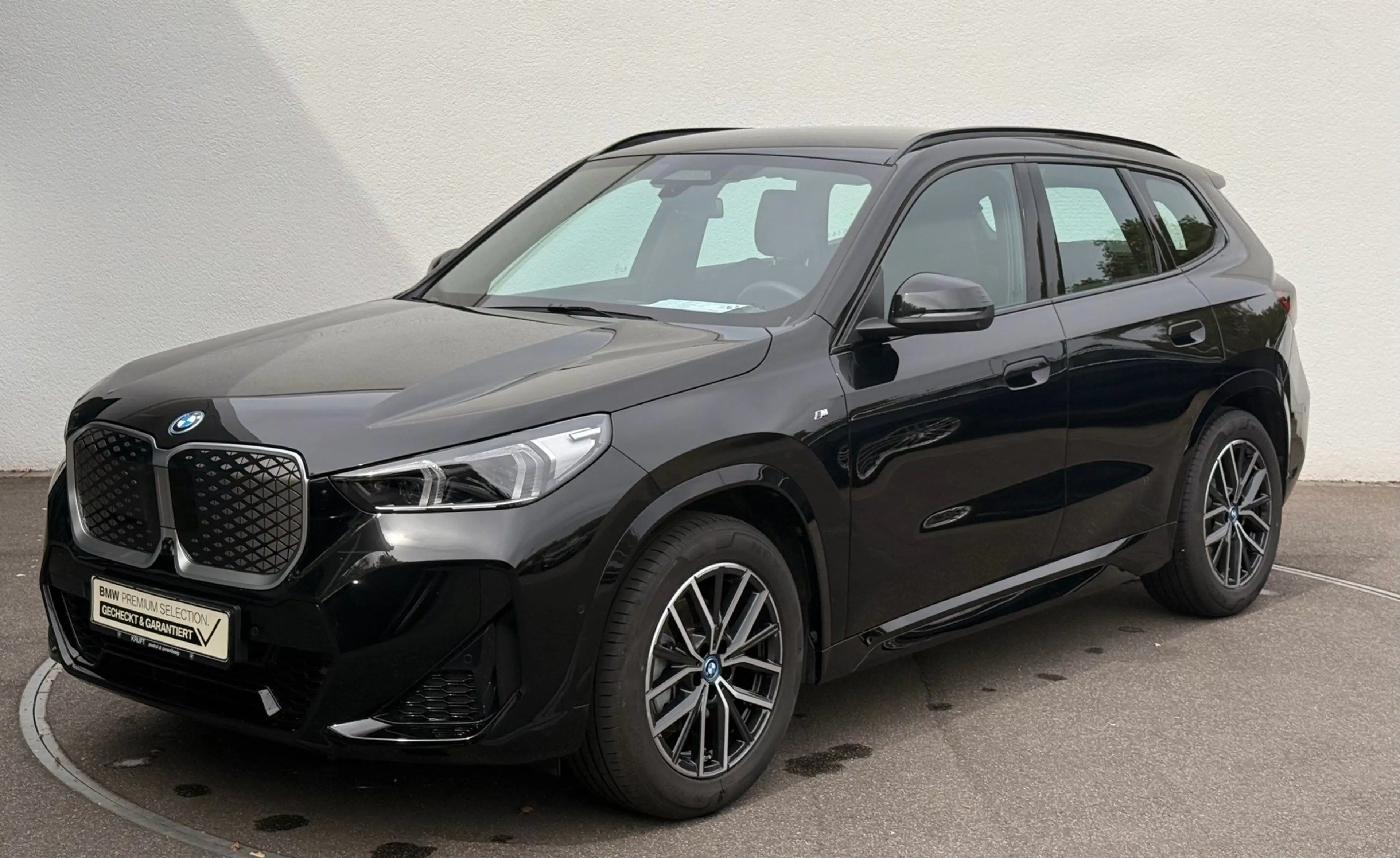 BMW iX1 xDrive20 M SPORT+HUD+AHK+KAMERA+ACC+HK SOUND — photo 2