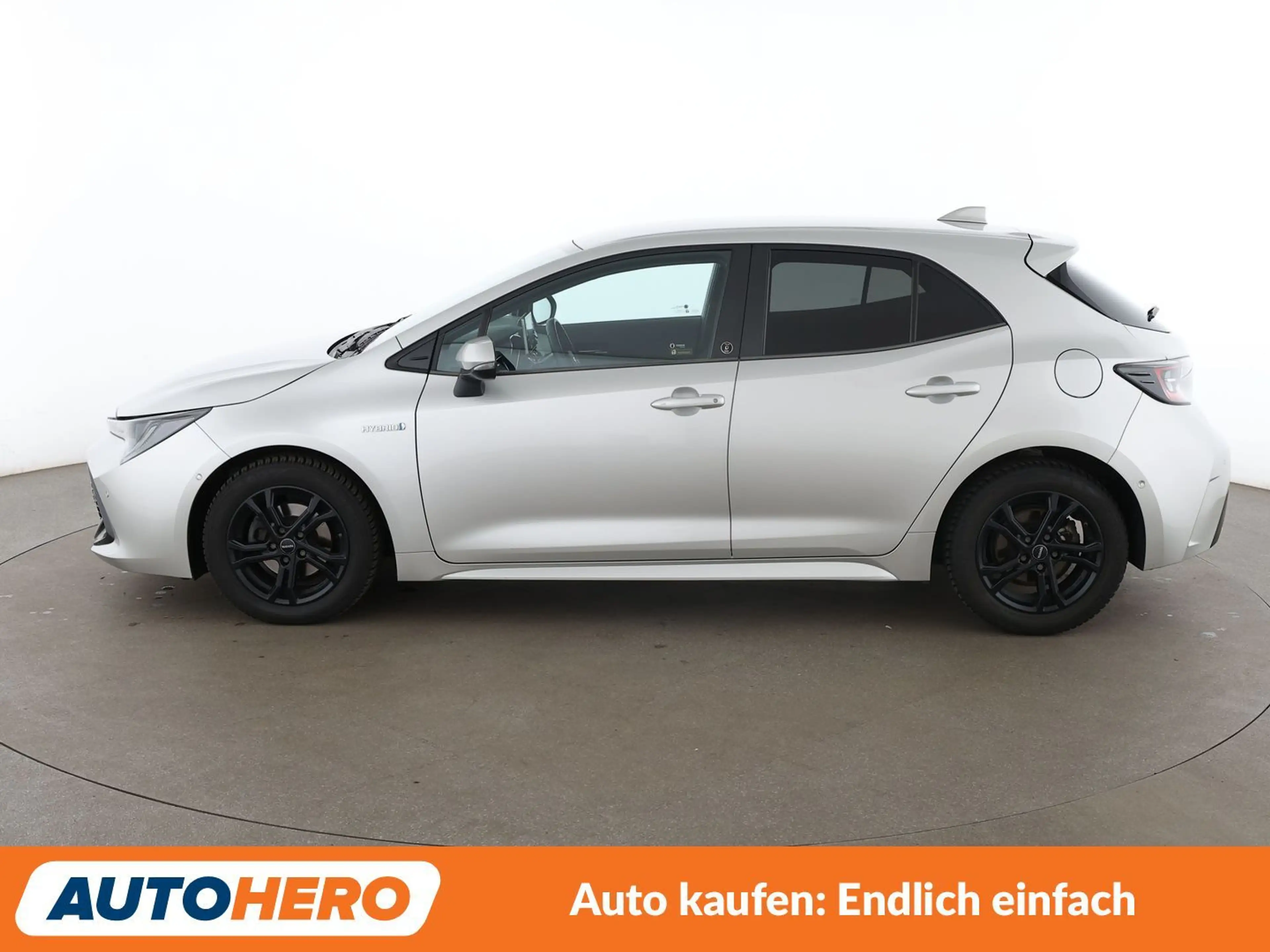 Toyota Corolla 1.8 Hybrid Team D Aut.*BI-LED*ACC*CAM*PDC*SHZ* — photo 3