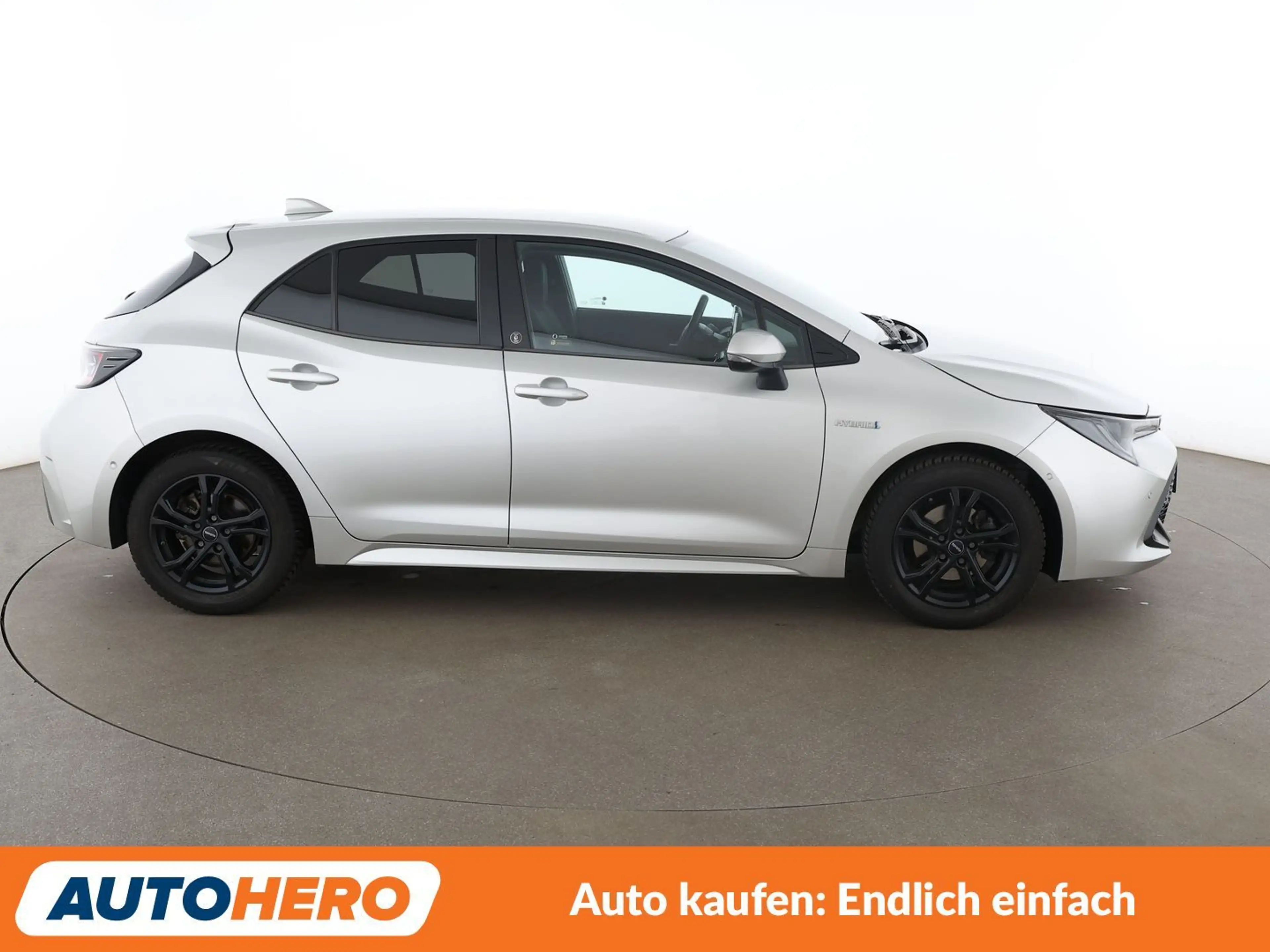 Toyota Corolla 1.8 Hybrid Team D Aut.*BI-LED*ACC*CAM*PDC*SHZ* — photo 7