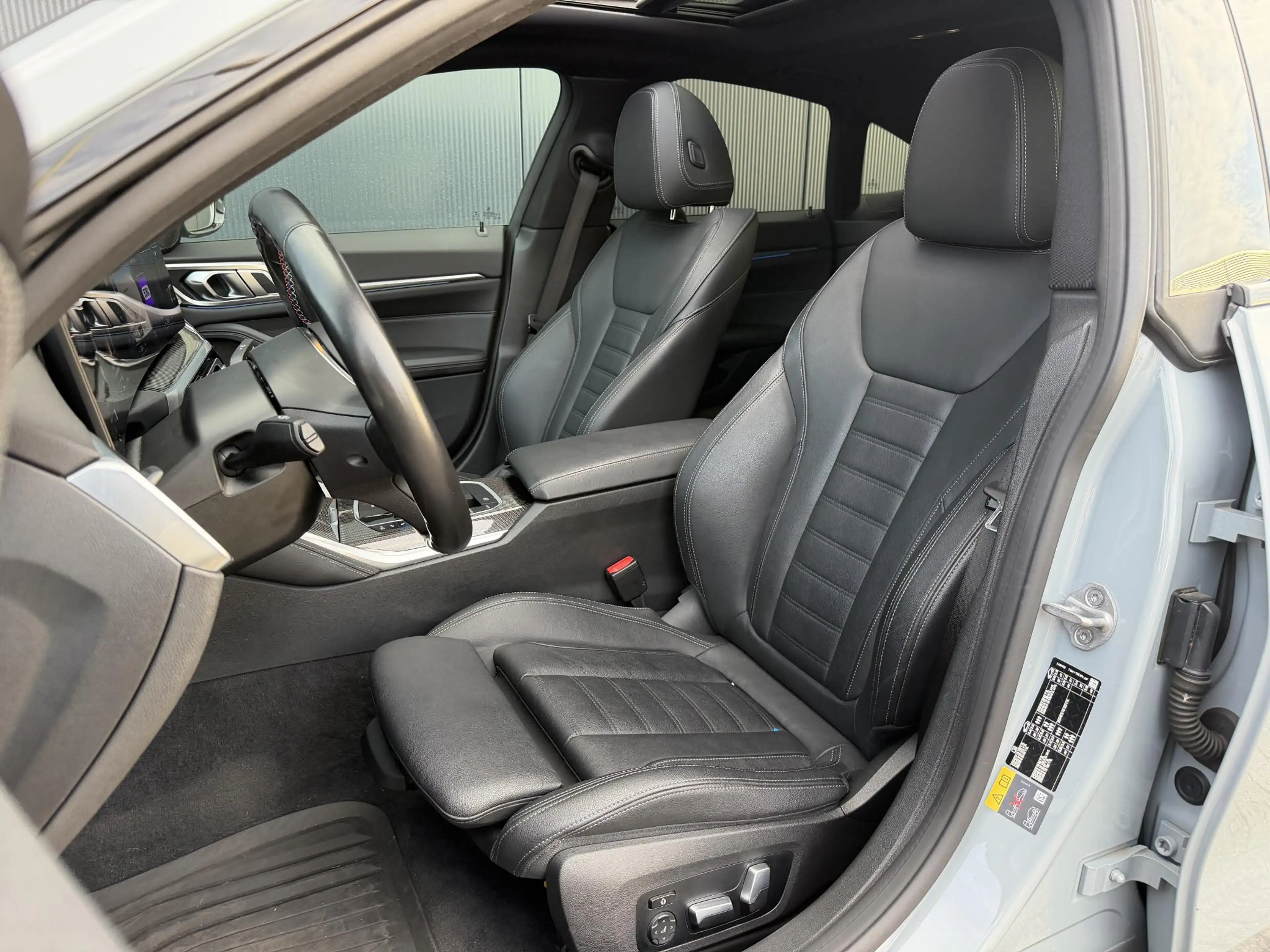 BMW i4 M50 High Executive 84 kWh 19"/SOH 99%/Schuif-kante — photo 8