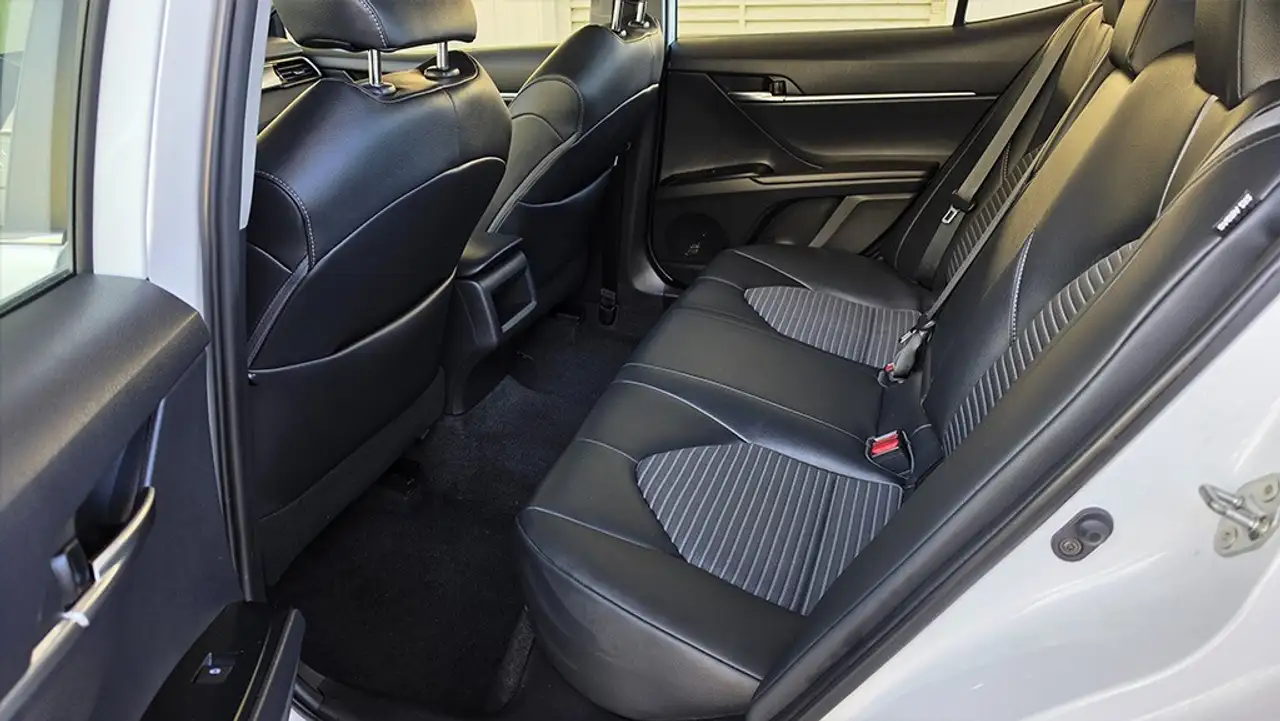 Toyota Camry снимка Toyota Camry