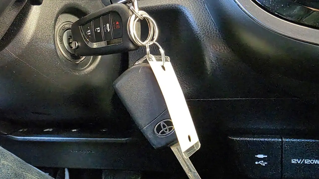 Toyota Camry снимка Toyota Camry