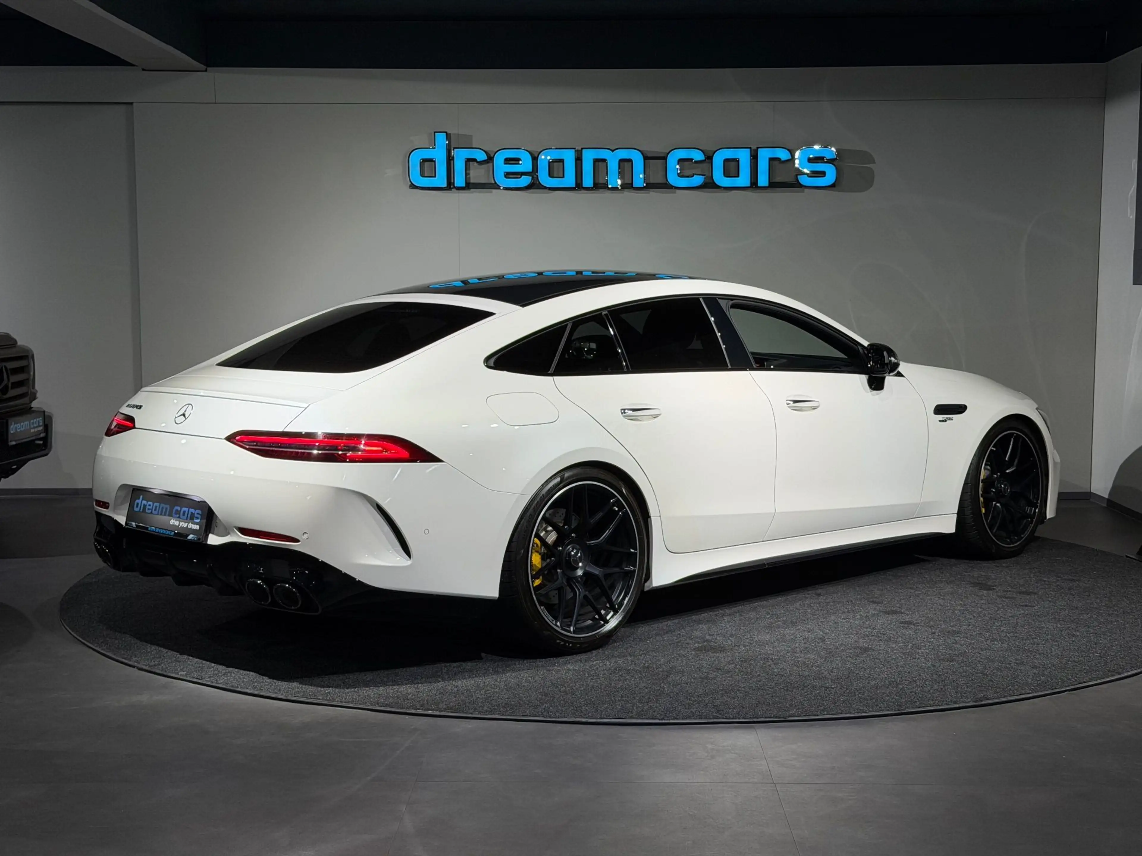 Mercedes-Benz AMG GT 43 4MATIC+  / AMG Design PLUS / PANO / VOLLAUSTAT — photo 11