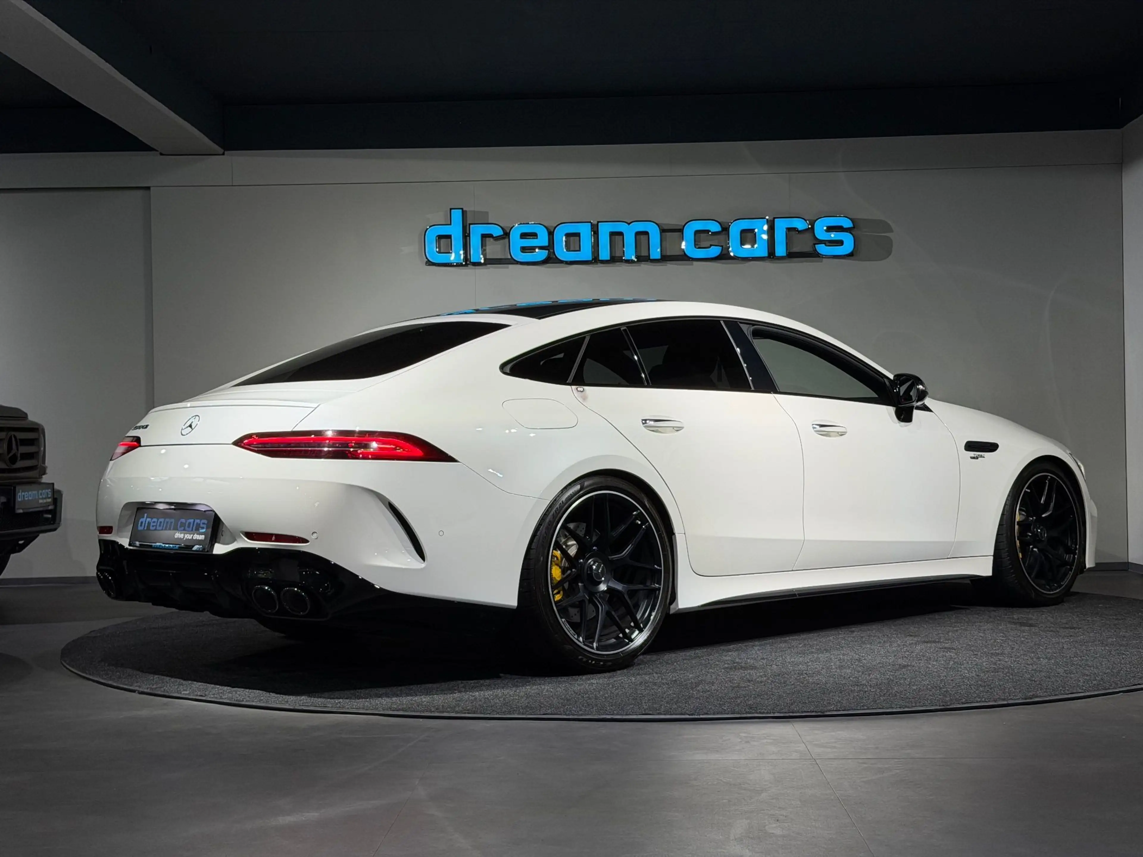 Mercedes-Benz AMG GT 43 4MATIC+  / AMG Design PLUS / PANO / VOLLAUSTAT — photo 2