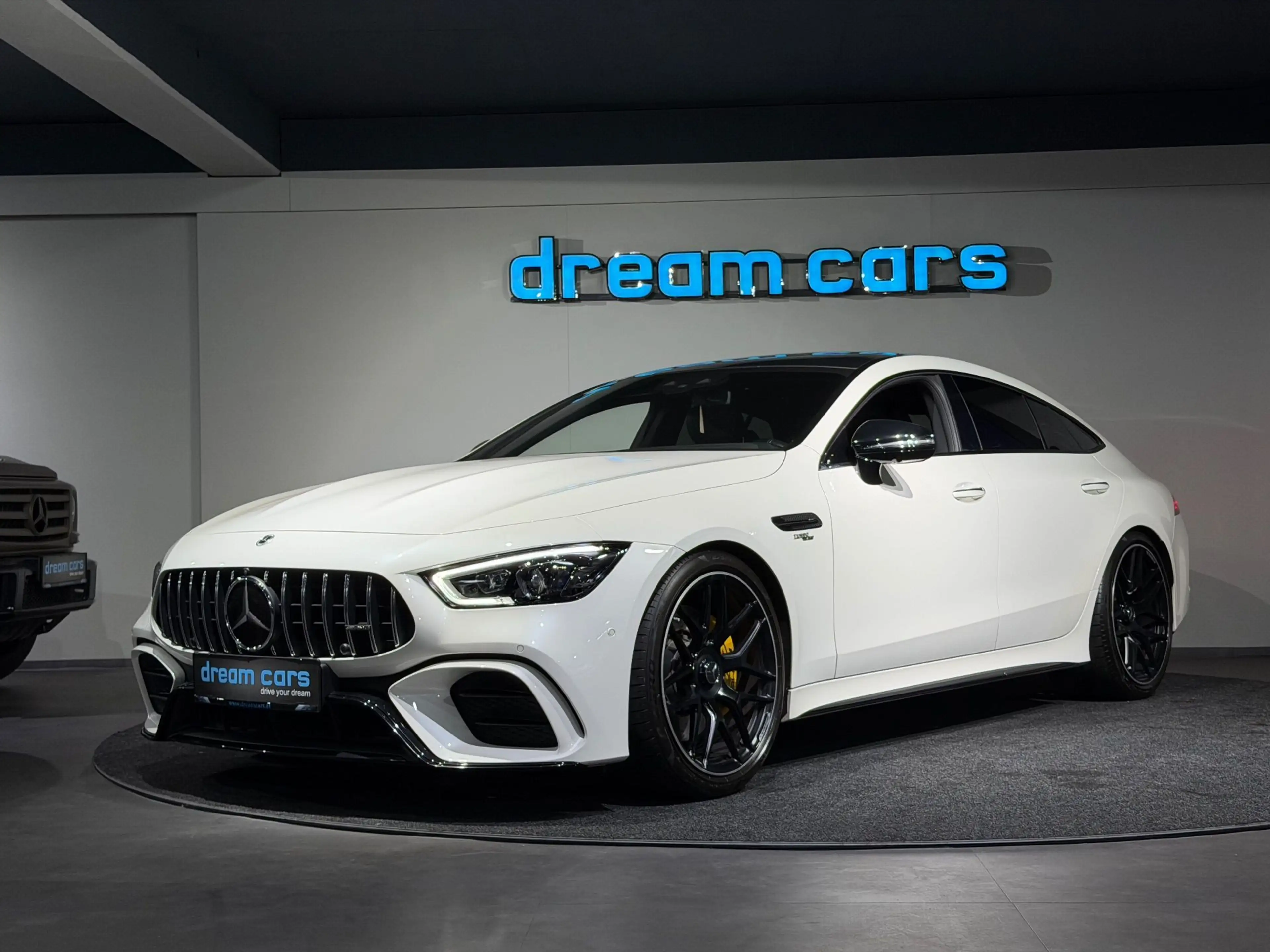 Mercedes-Benz AMG GT 43 4MATIC+  / AMG Design PLUS / PANO / VOLLAUSTAT — photo 5