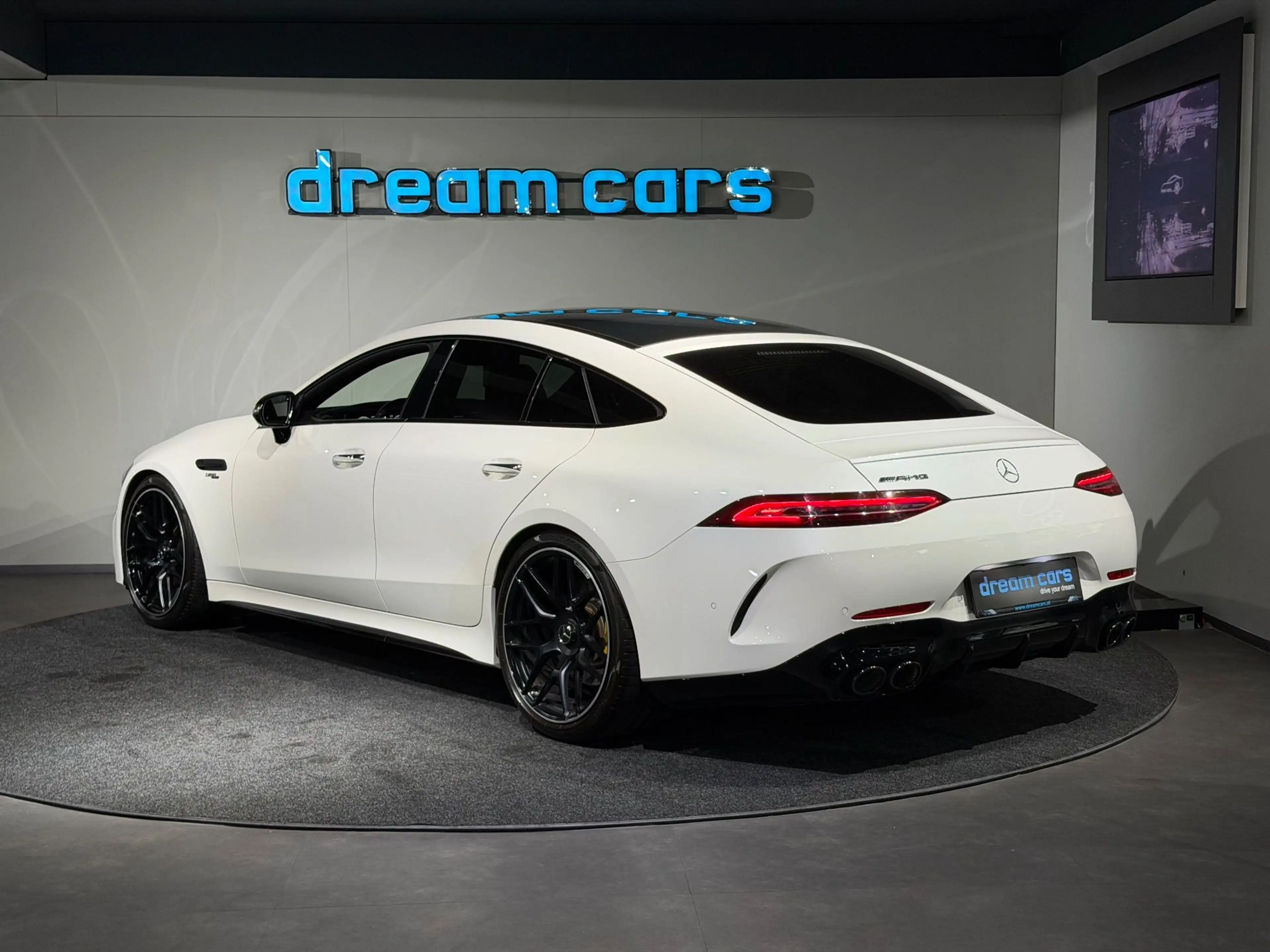 Mercedes-Benz AMG GT 43 4MATIC+  / AMG Design PLUS / PANO / VOLLAUSTAT — photo 10