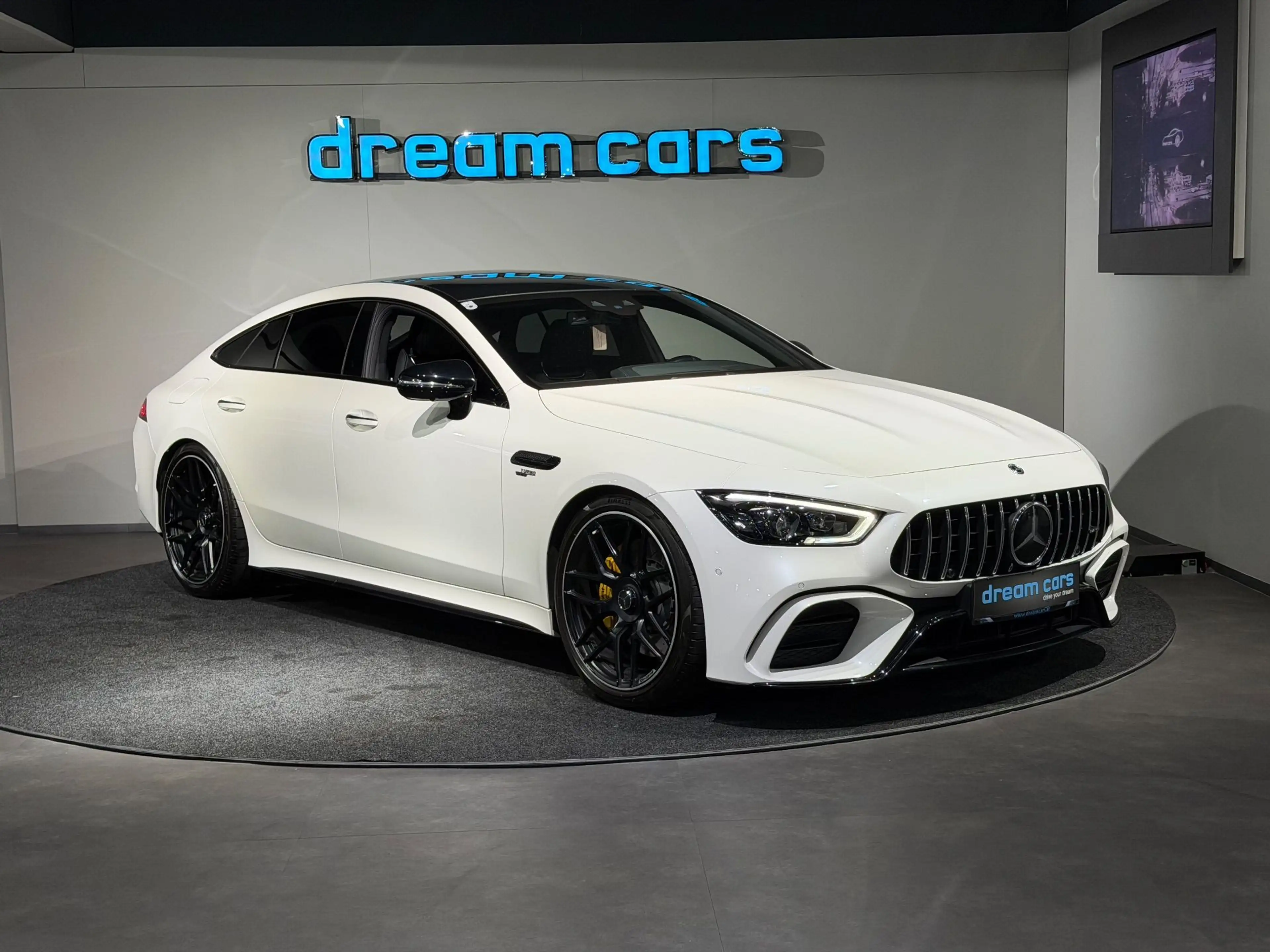 Mercedes-Benz AMG GT 43 4MATIC+  / AMG Design PLUS / PANO / VOLLAUSTAT — photo 12