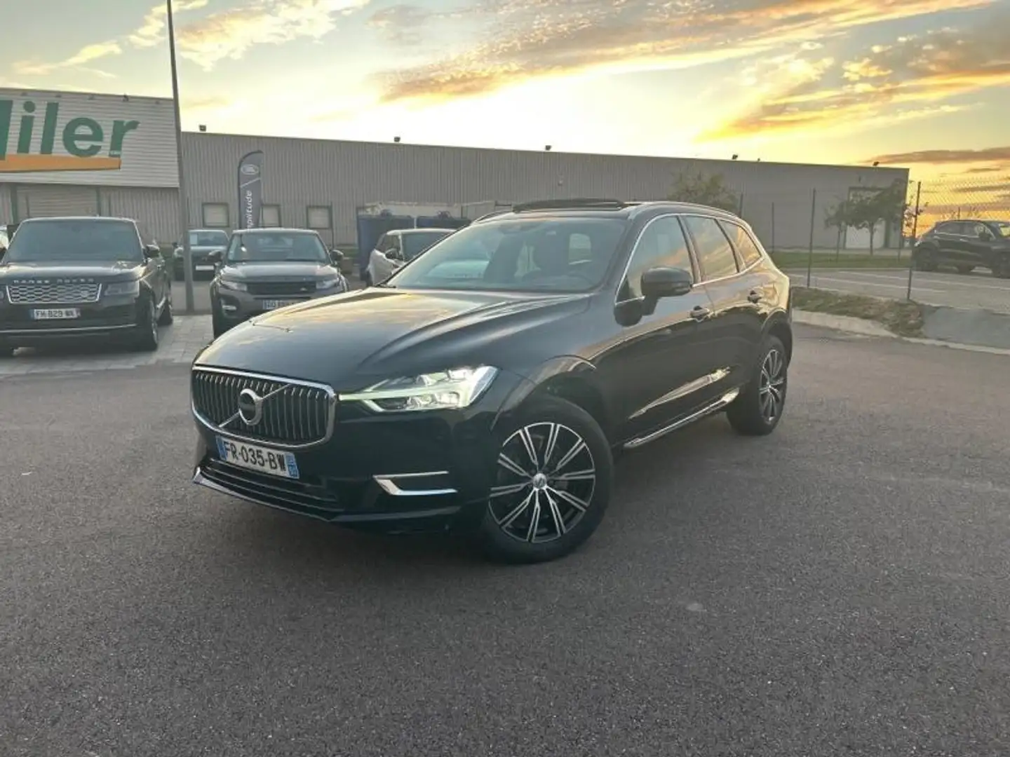 Volvo XC60 B4 AdBlue 197ch Inscription Luxe Geartronic Noir - 1