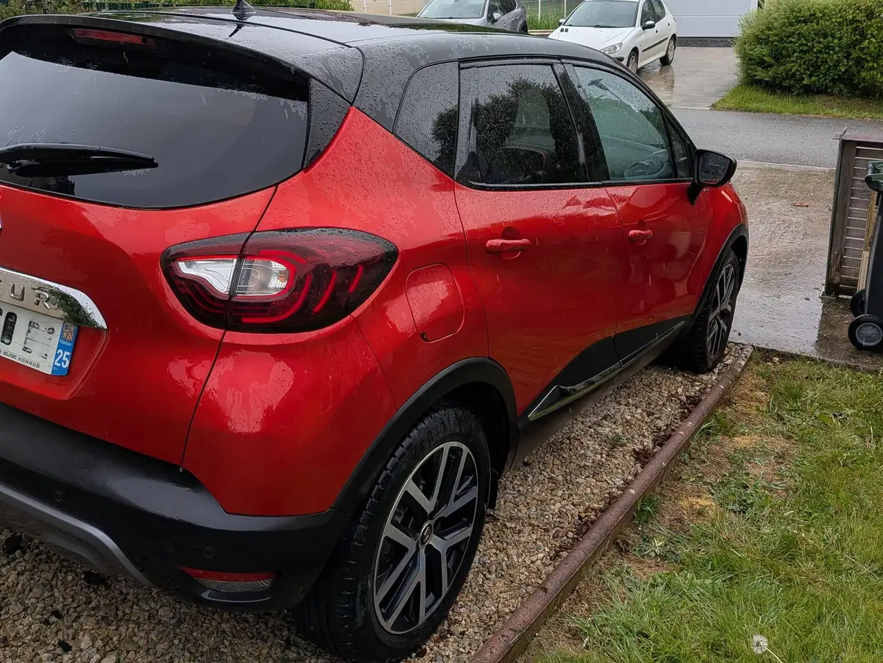 Renault Captur — photo 2