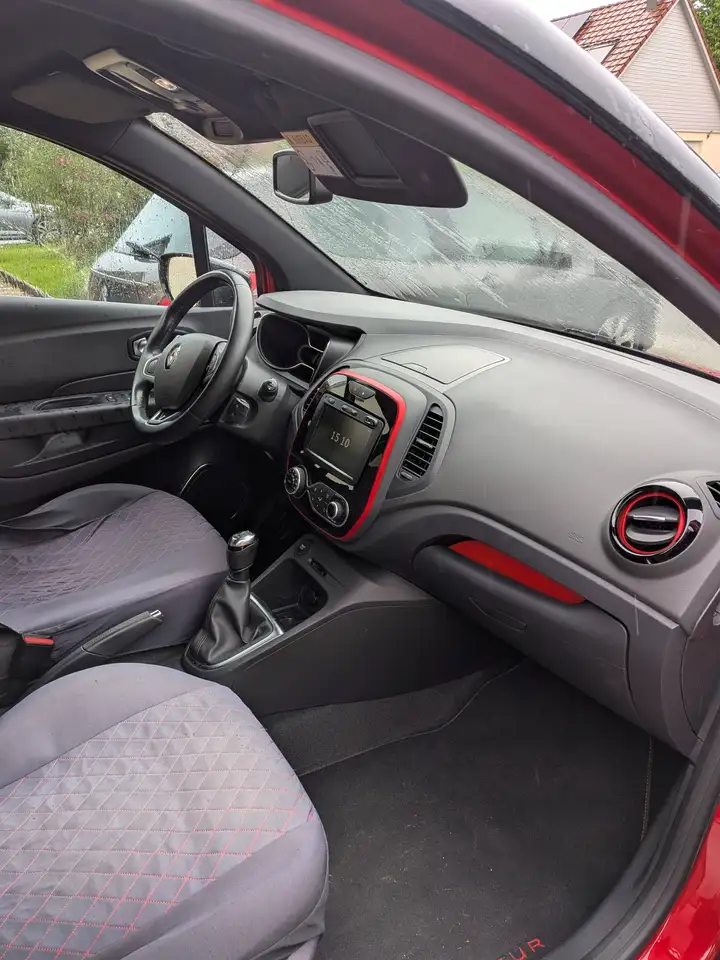 Renault Captur — photo 7