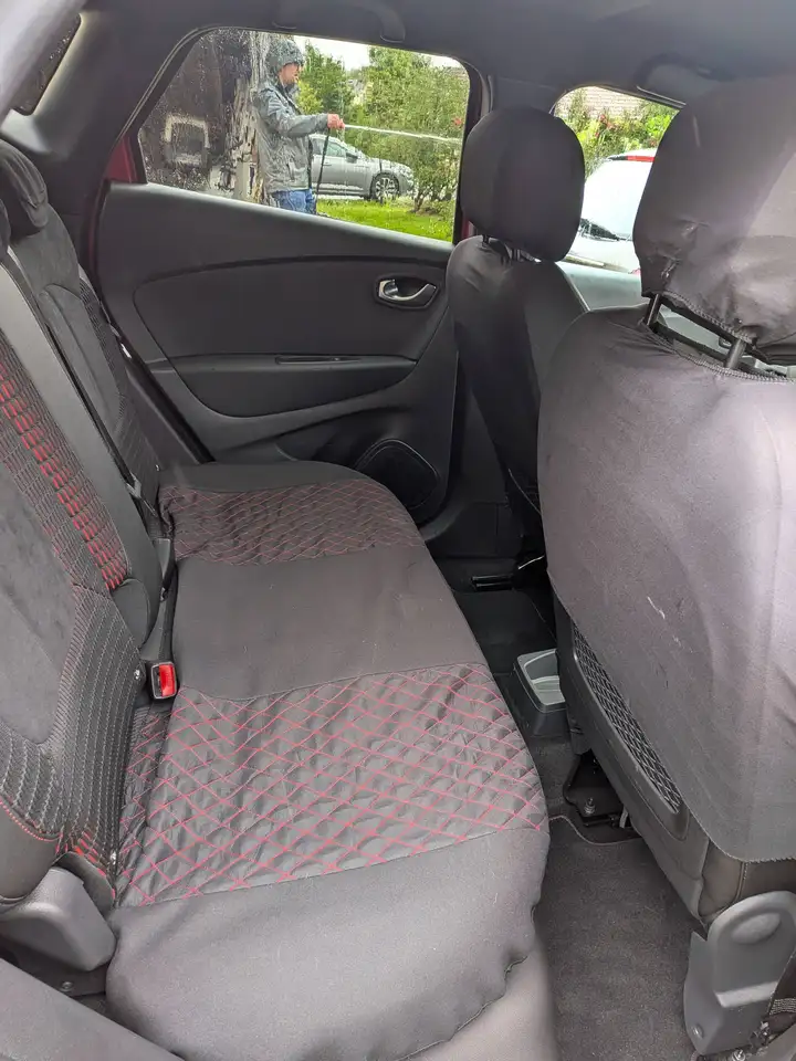 Renault Captur — photo 6