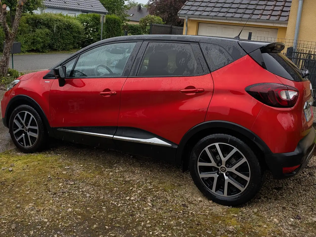 Renault Captur — photo 5