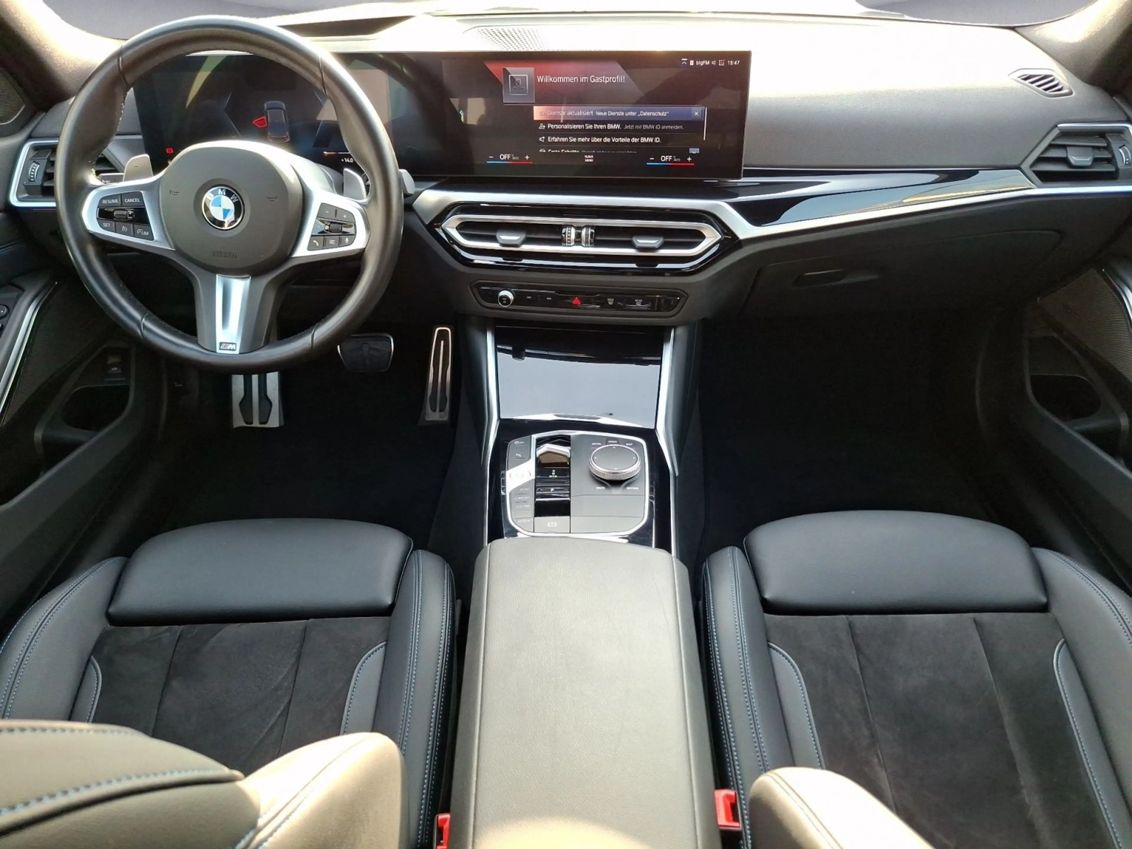 BMW 340 xDrive Limousine Glasdach Bluetooth PDC — photo 14